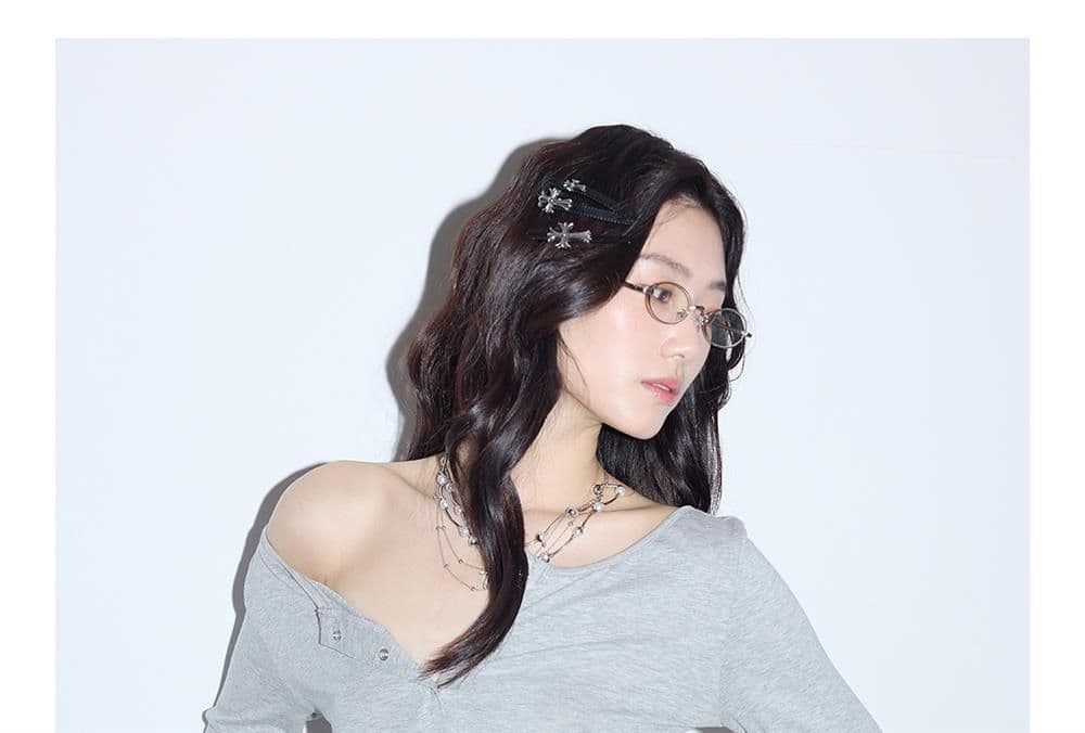 92 사람들 면 새로운 회색 긴팔 티셔츠 여성 가을 새로운 디자인 센스 작은 대중 몸매 가꾸기 슬림해 보이는 쇼트 스타일 맨위 상세 이미지 25