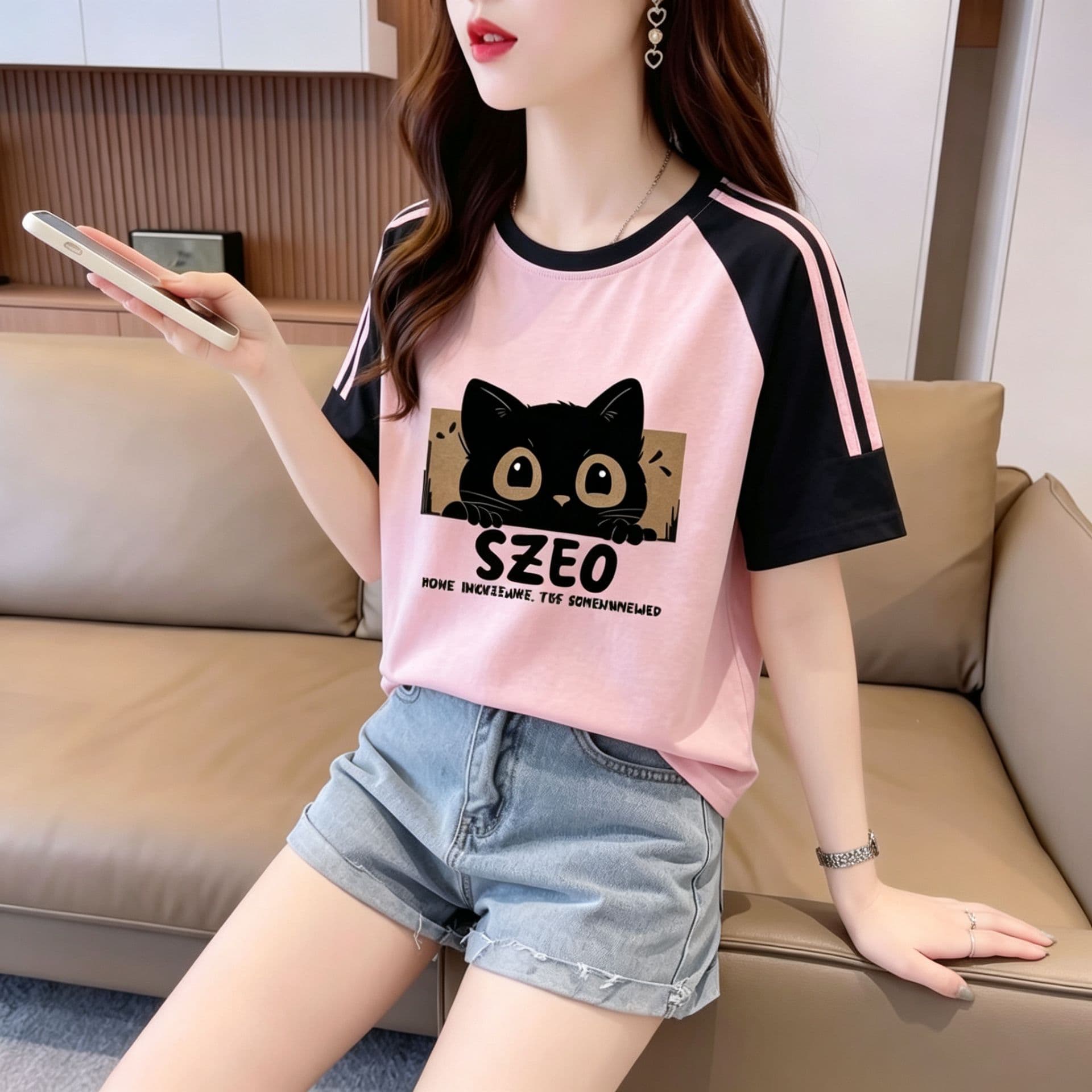 눈꽃 면 65 면 35 폴리에스터 2026 여름 새로운 한국 스타일 삽입 어깨 소매 고양이 프린트 반팔 티셔츠 여성 상세 이미지 13