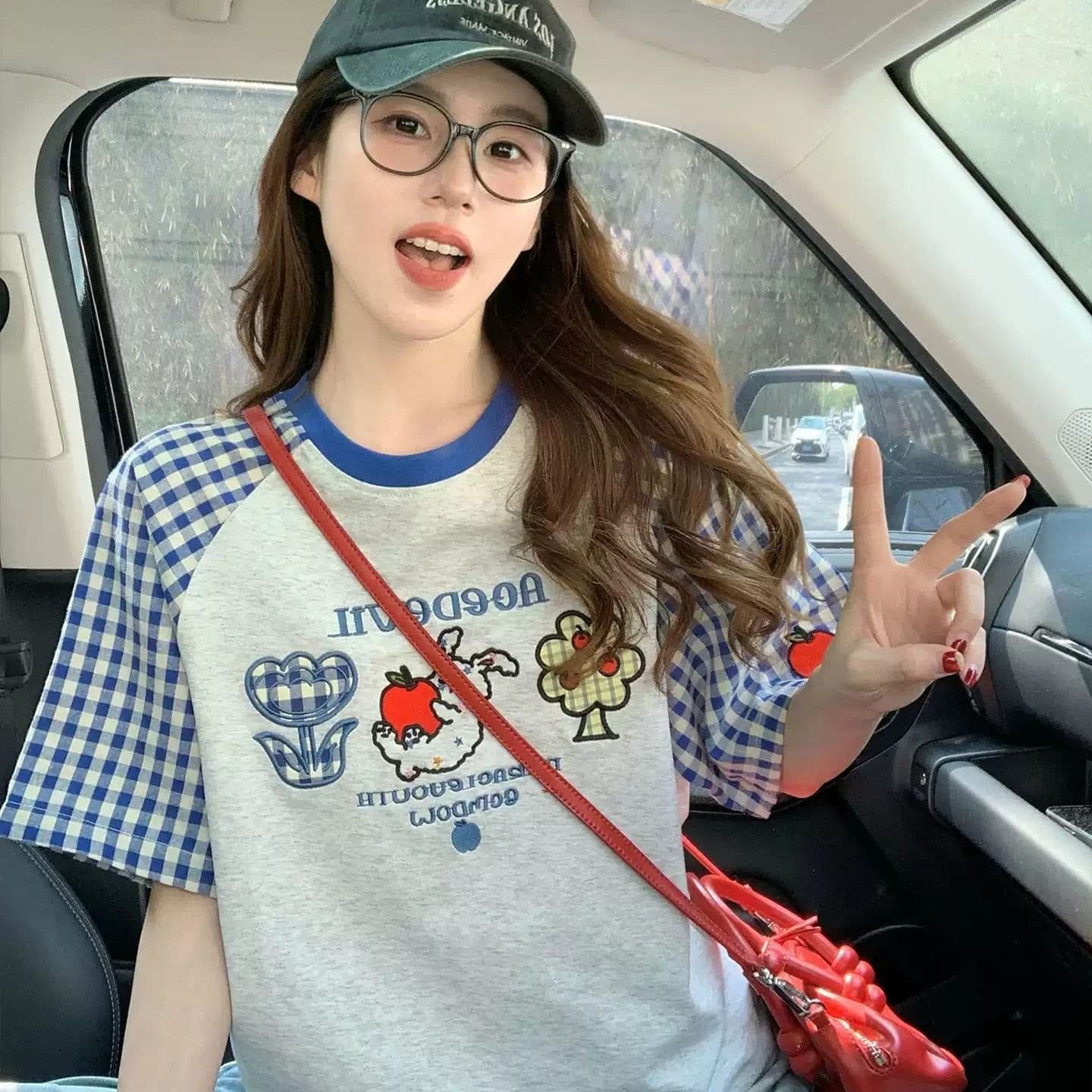 220 그램 순면 이후 패키지 칼라 체크무늬 배색 삽입 어깨 반팔 티셔츠 여성 2026 여름 프린트 맨위