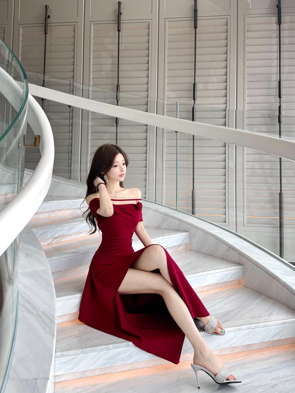 실사 명문 여성 품격 오프숄더 튜브탑 꽃 불규칙 오프숄더 허리 수축 트임 예복 드레스 상세 이미지 6