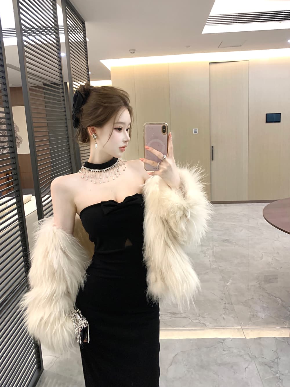 실사 명문 여성 품격 고급 센스 백리스 나비 매듭 무거운 작업 못 훈련 행침 목 섹시함 검정색 튜브탑 예복 치마 이미지 3