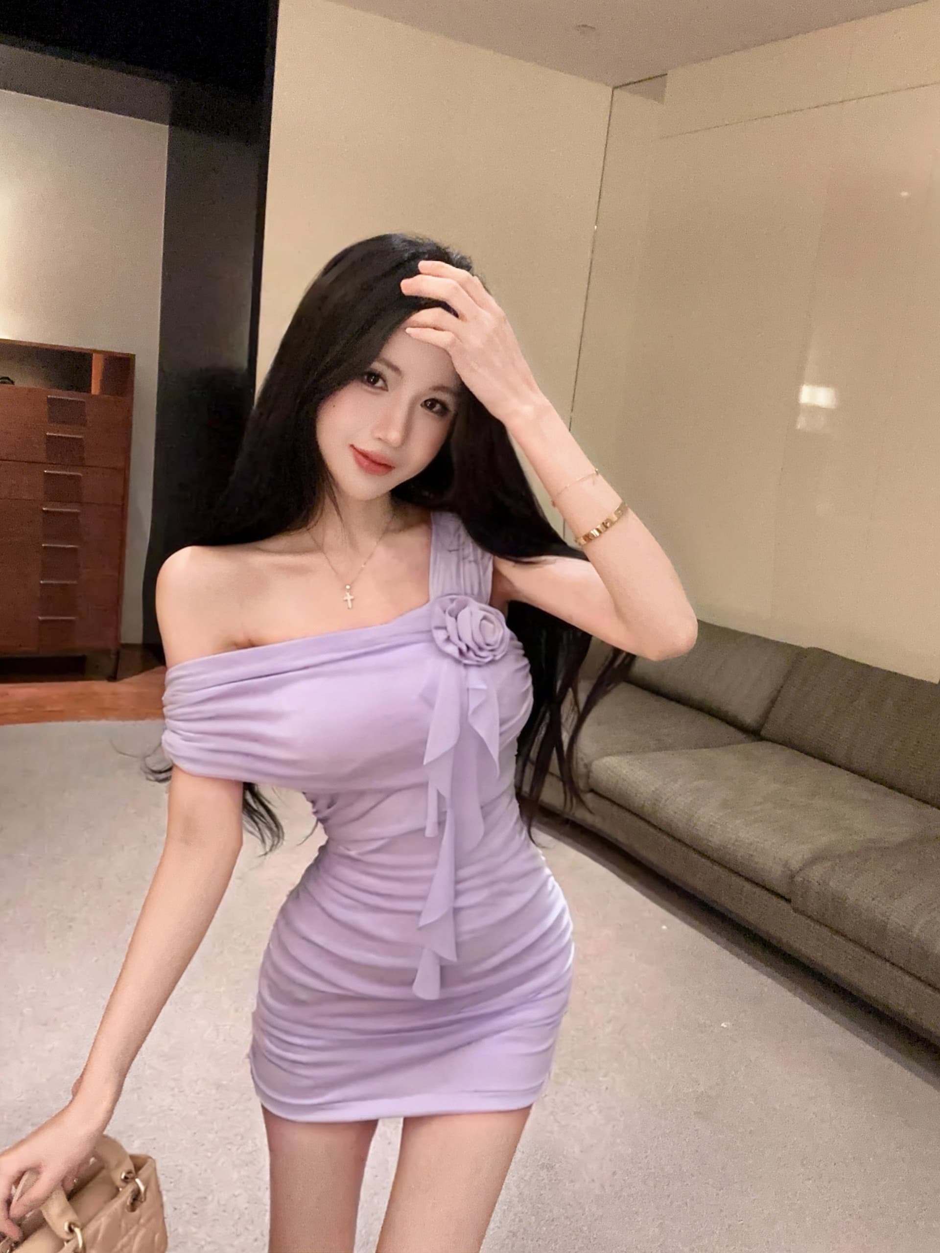 실사 순수한 욕망 섹시함 비스듬한 어깨 망사 3 차원 꽃 오프숄더 허리 수축 슬림해 보이는 타이트 스커트 드레스 이미지 3