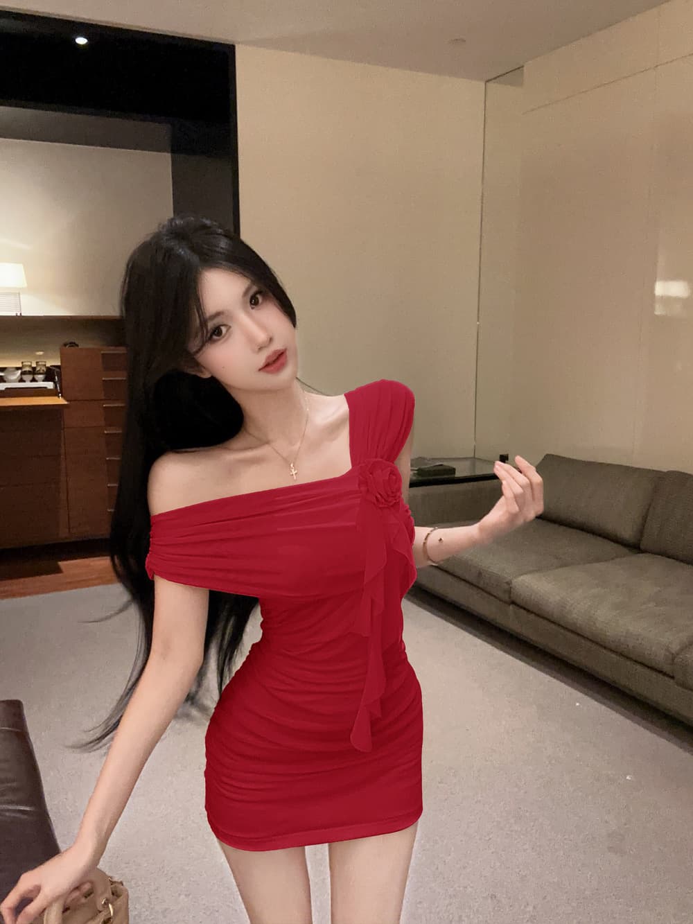 실사 순수한 욕망 섹시함 비스듬한 어깨 망사 3 차원 꽃 오프숄더 허리 수축 슬림해 보이는 타이트 스커트 드레스 상세 이미지 14