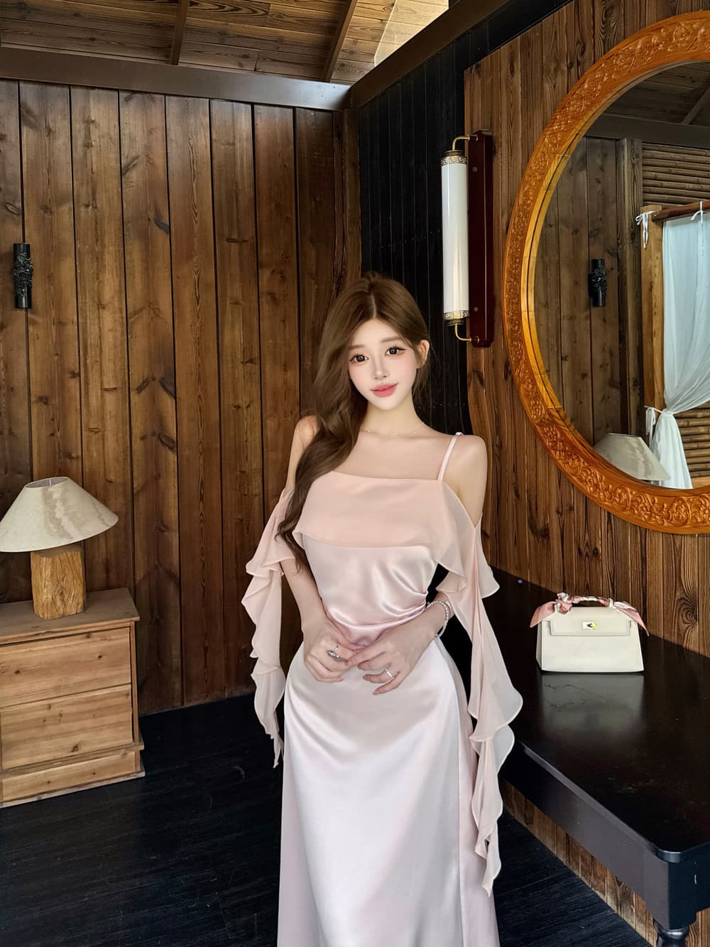 실사 프랑스식 빛 요리 한 바람 새틴 슬립 프릴 오프숄더 품격 몸매 가꾸기 예복 드레스 상세 이미지 1