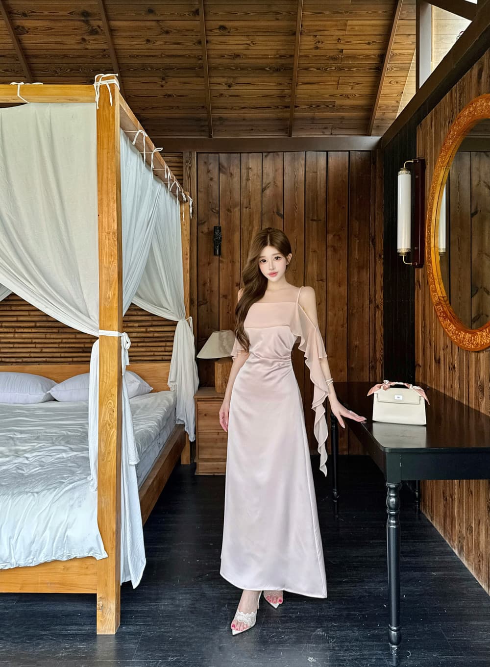 실사 프랑스식 빛 요리 한 바람 새틴 슬립 프릴 오프숄더 품격 몸매 가꾸기 예복 드레스 상세 이미지 5