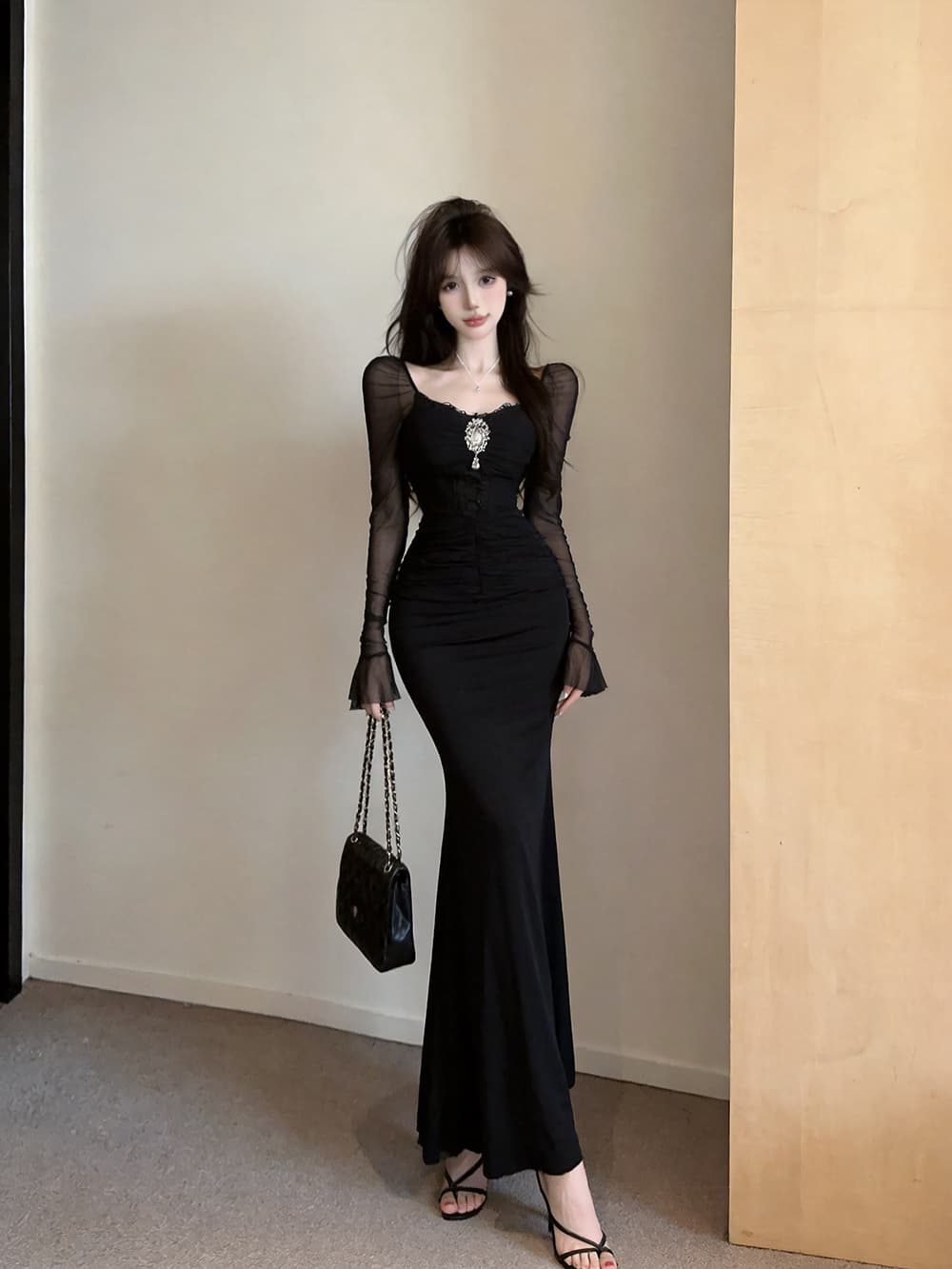 실사 품격 명문 여성 고급 센스 무거운 작업 훈련 행침 목 망사 홀로우 아웃 주름 긴팔 허리 수축 인어 꼬리 타이트 스커트 상세 이미지 4