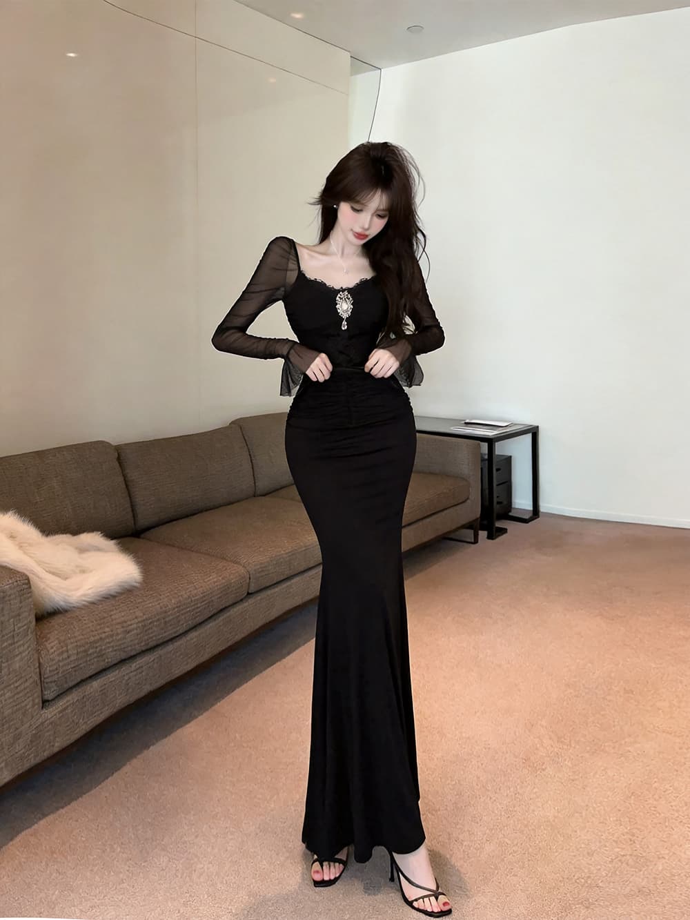 실사 품격 명문 여성 고급 센스 무거운 작업 훈련 행침 목 망사 홀로우 아웃 주름 긴팔 허리 수축 인어 꼬리 타이트 스커트 상세 이미지 5