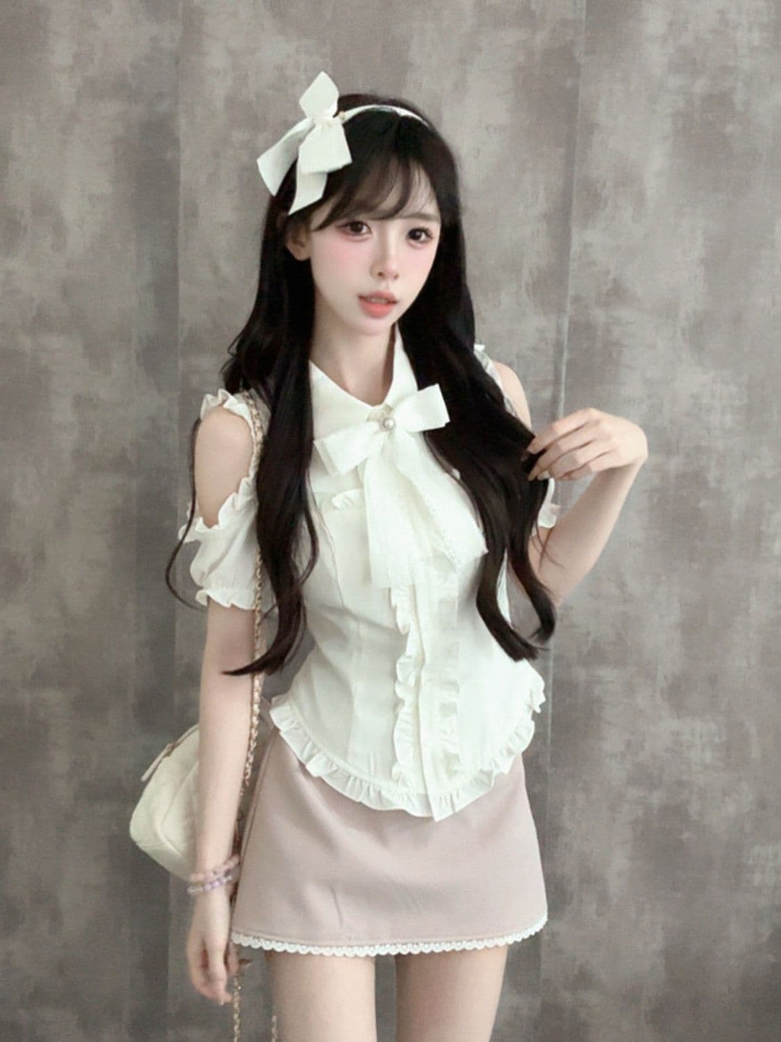 작은 소나무 나이 나이 달콤함 작은 대중 디자인 센스 클리어 부서 여성 여름 오프숄더 셔츠 하이웨이스트 반 스커트 투피스 세트 상세 이미지 1