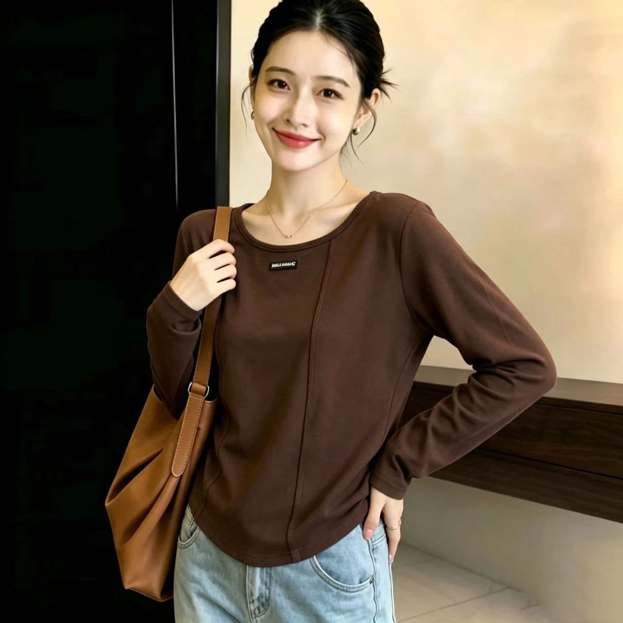 실사 가을 의상 새로운 지방 mm 루즈핏 슬림해 보이는 패션 디자인 센스 Chic 빅 사이즈 여성 의류 긴팔 티셔츠 기본 셔츠 이미지 5