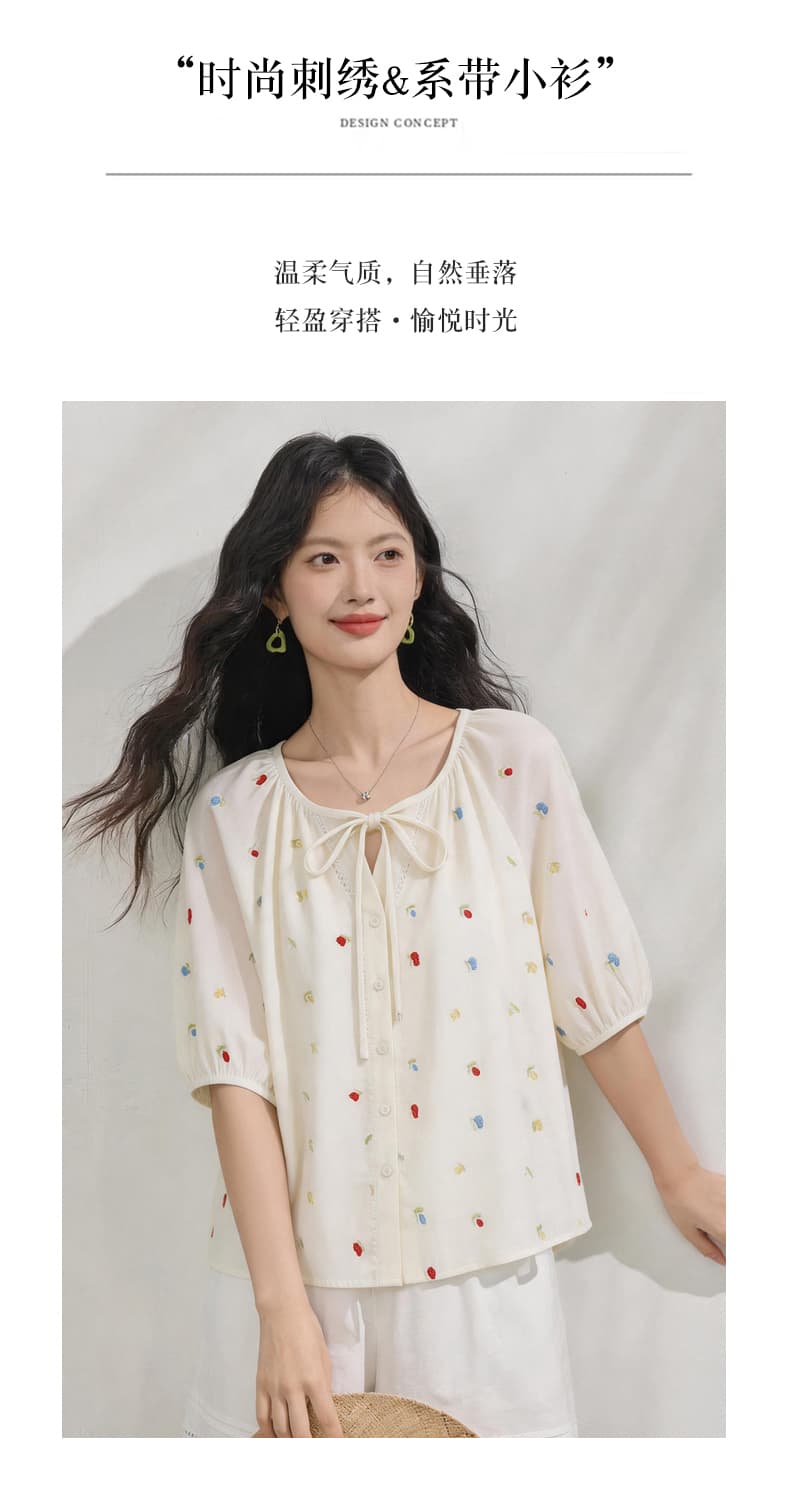 여름 새로운 다용도 루즈핏 자수 라운드 넥 레이스업 반팔 셔츠 여성 셔츠 여름 작은 셔츠 상세 이미지 12