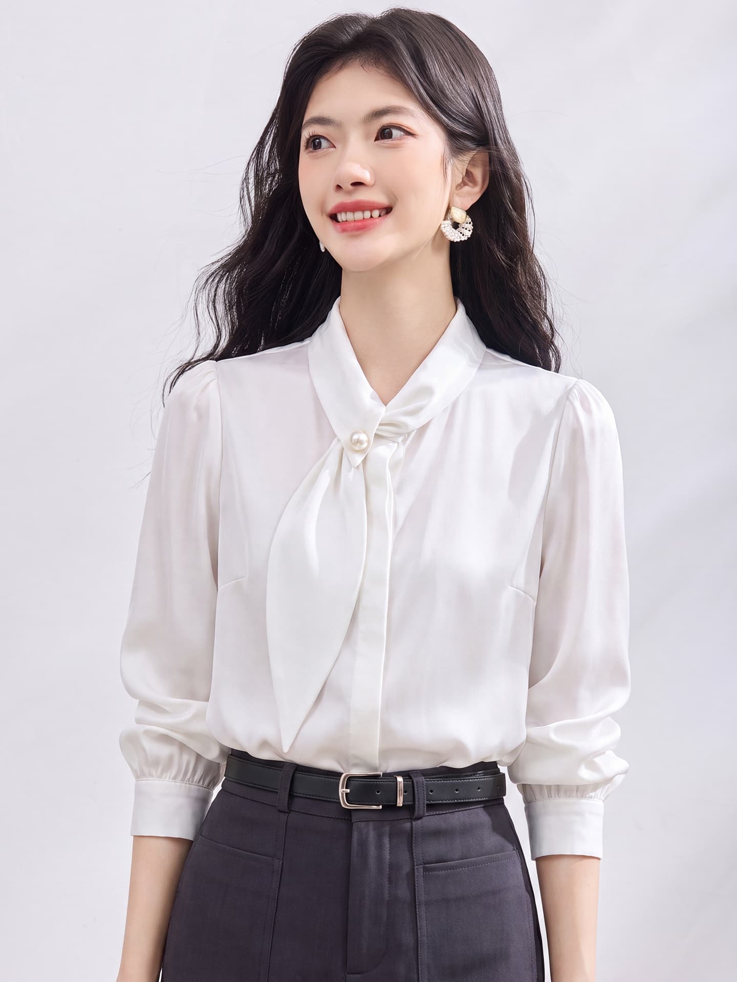 있음 선적 실사 2026 가을 새로운 한국 스타일 다용도 긴팔 캐주얼 흰 셔츠 여성 셔츠 이미지 3