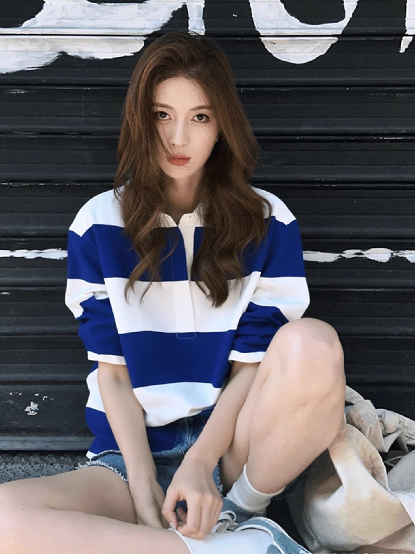 조기 가을 의상 작은 키 한 첨부 된 의류 아메리칸 레트로 느긋한 chic 도파민 블루 화이트 스트라이프 긴팔 후드티 여성 상세 이미지 7