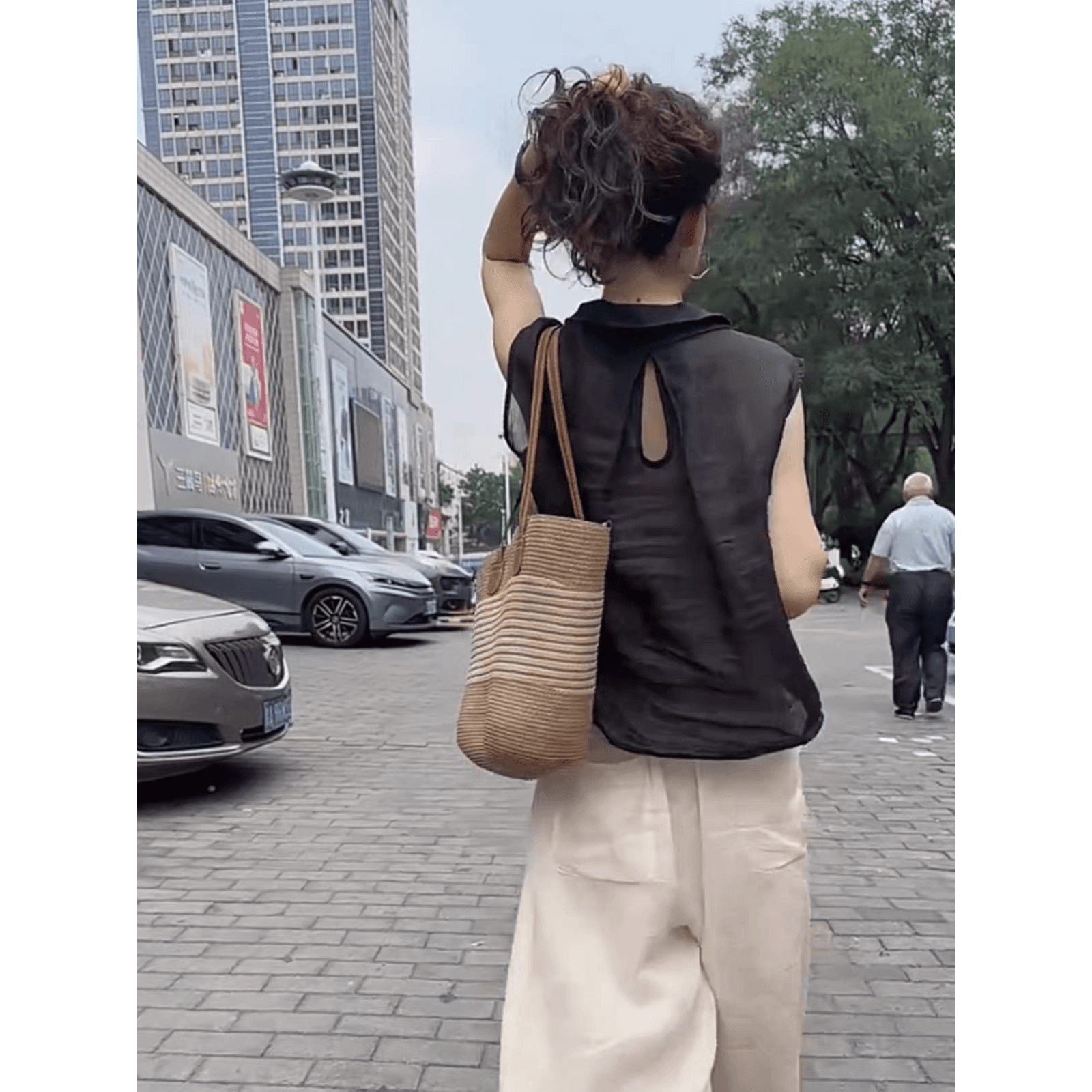 고급 센스 빛 럭셔리 쇼트 스타일 민소매 조끼 여성 여름 새로운 품격 부드러운 바람 얇고 가벼운 통기성 아름다운 작은 셔츠 맨위 이미지 5