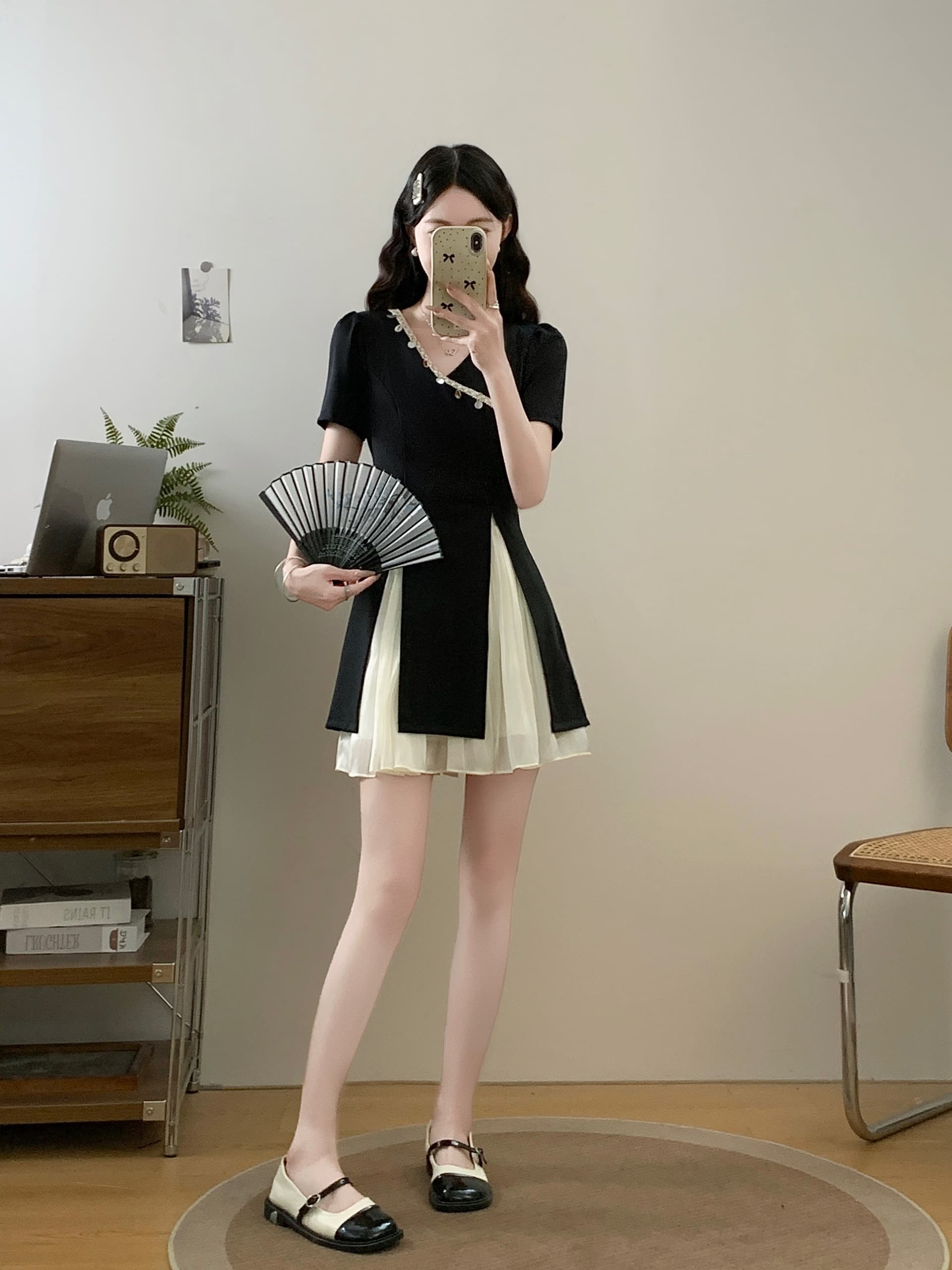 실사 빅 사이즈 여성 의류 2026 여름 새로운 프랑스식 빛 럭셔리 레트로 출퇴근 슬림해 보이는 맨위 반신 치마 세트 이미지 3