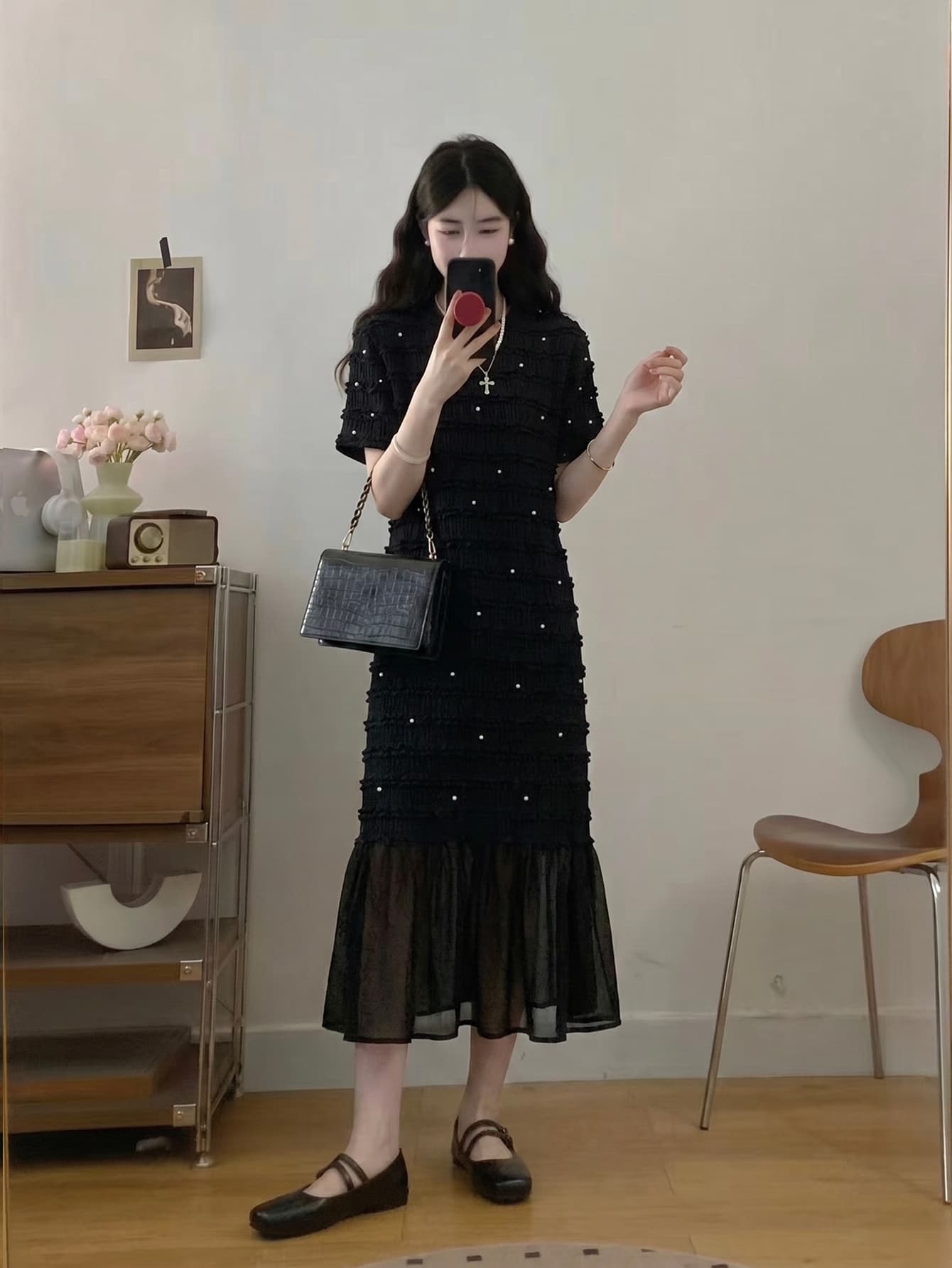 실사 빅 사이즈 여성 의류 2026 여름 새로운 고급 센스 프랑스식 비즈 박기 검정색 긍정적 인 어깨 지방 mm 슬림해 보이는 드레스