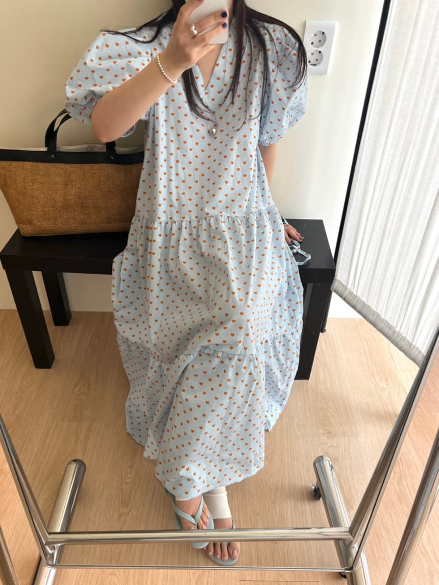 재고 있음 작은 대중 품격 V넥 루즈핏 레이스업 허리 수축 드레스 상세 이미지 7