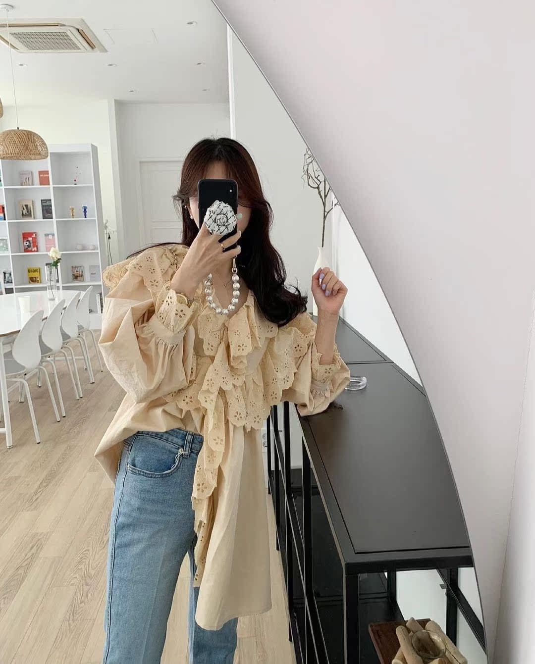 재고 있음 프랑스식 레트로 레이스 패치워크 셔츠 상세 이미지 2