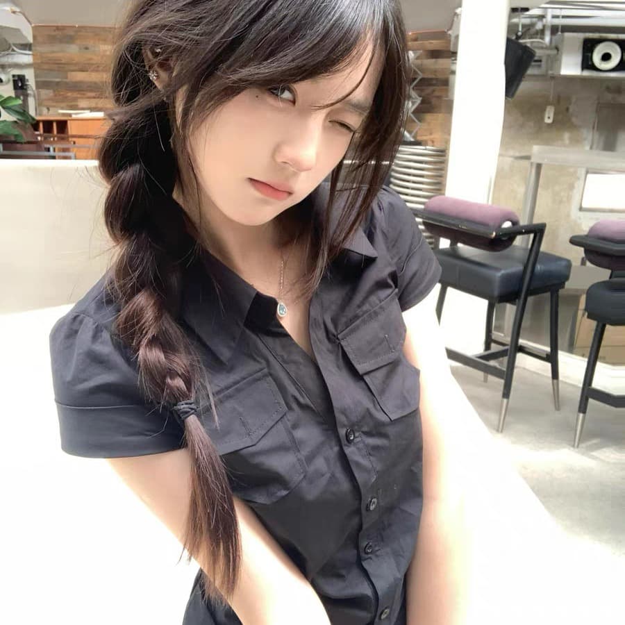 여름 한 부서 출퇴근 순수한 욕망 품격 착용 가져 가라. 검정색 긍정적 인 어깨 반팔 셔츠 슬림해 보이는 도트 무늬 반신 스커트 투피스 세트 이미지 6