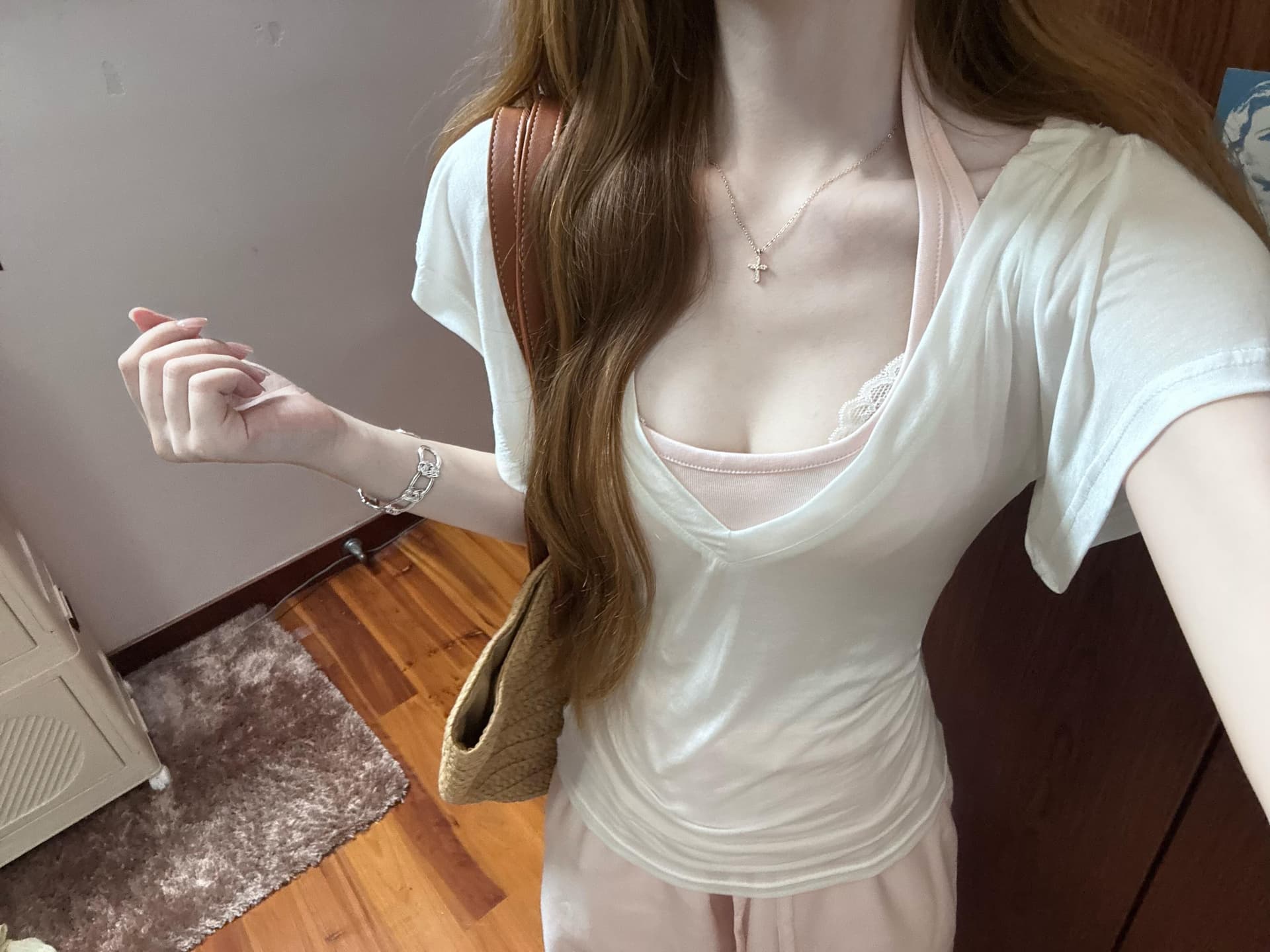 여름 아름다운 한 부서 세트 여성 핑크색 행침 목 조끼 블라우스 반팔 티셔츠 캐주얼 바지 자이언트 잘 생긴 3종 세트 이미지 3