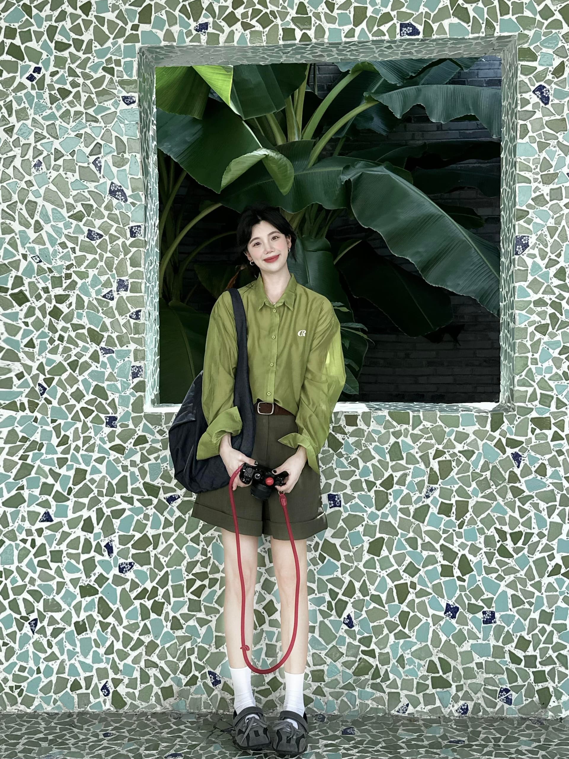 녹색 자외선 차단 셔츠 얇은 스타일 빛 럭셔리 고급 센스 여성 여름 통기성 블라우스 반바지 코디 전체 집합 상세 이미지 5
