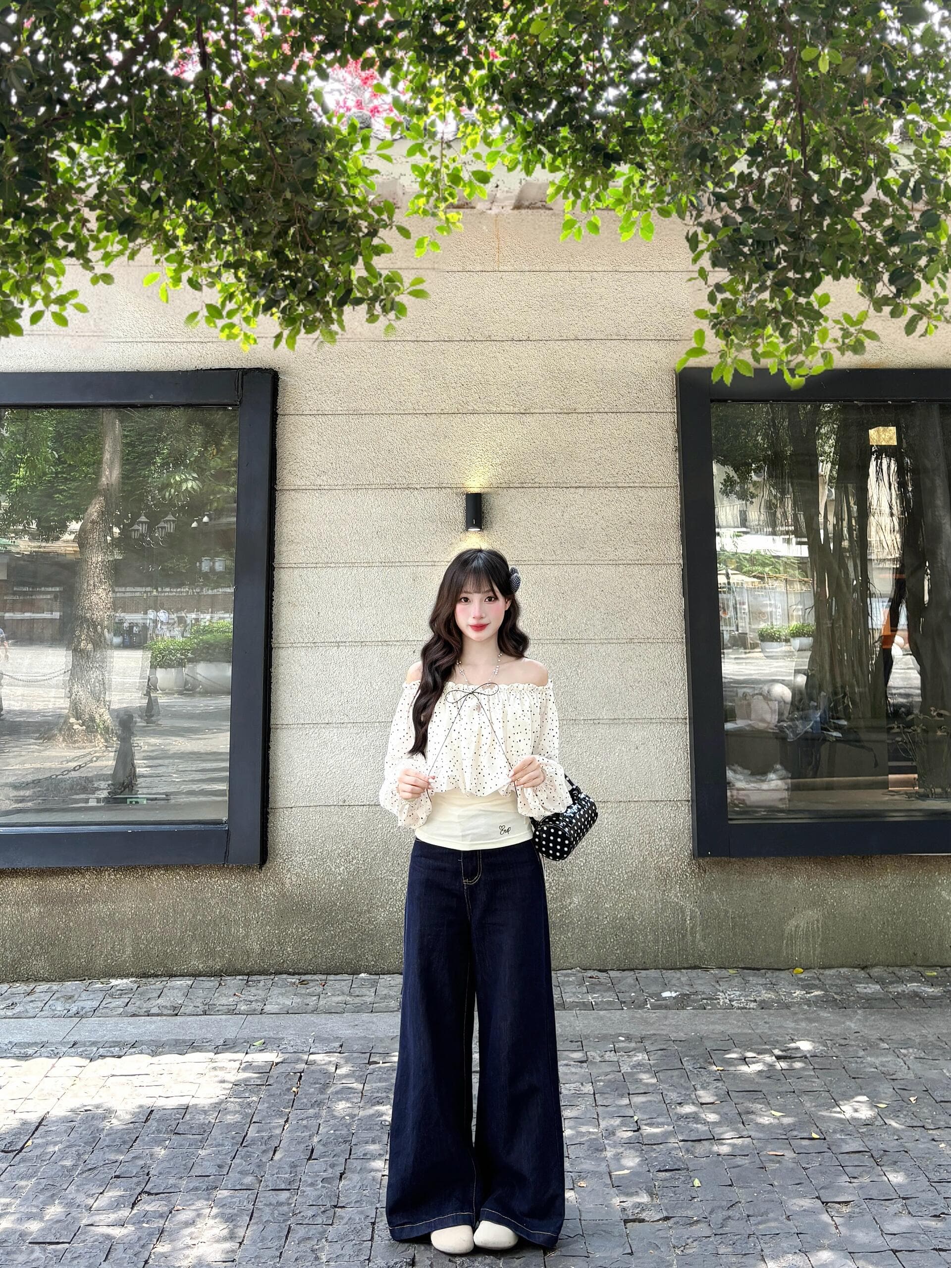 오프숄더 쉬폰 블라우스 여성 가을 도트 무늬 외부 잡아라. 의류 고급 센스 허리 수축 긴팔 이미지 3