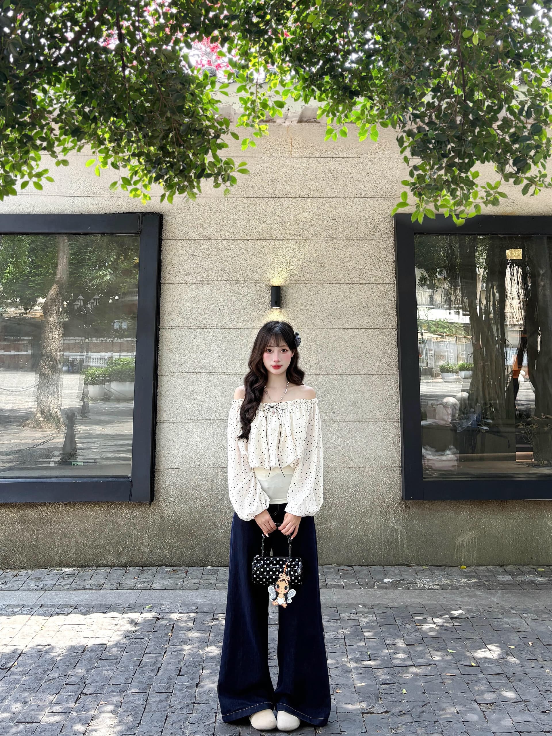 오프숄더 쉬폰 블라우스 여성 가을 도트 무늬 외부 잡아라. 의류 고급 센스 허리 수축 긴팔 상세 이미지 2
