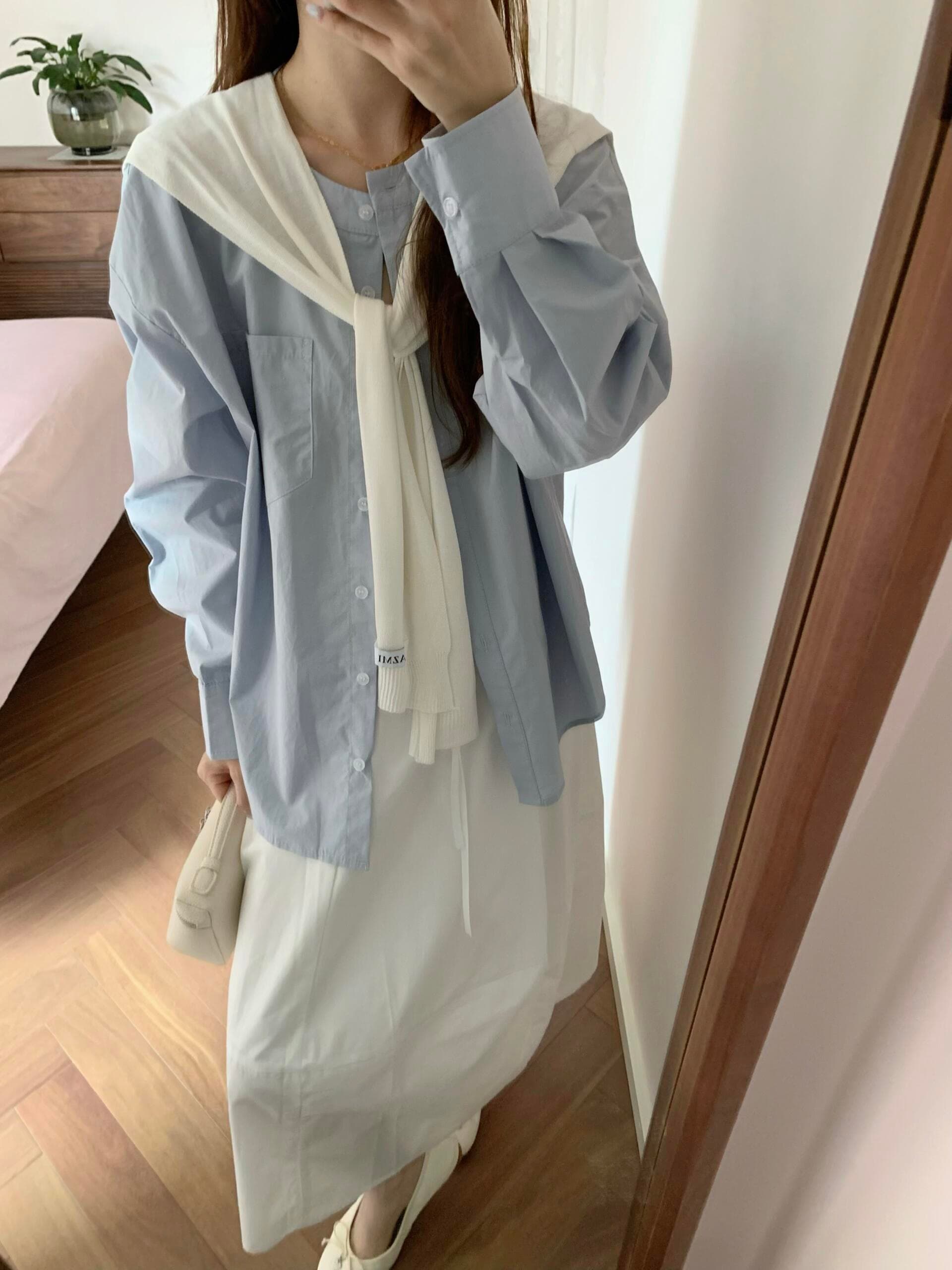 미니멀리즘 고급 센스 하늘 블루 셔츠 여성 긴 소매 봄 가을 새로운 루즈핏 슬림해 보이는 캐주얼 다용도 셔츠 이미지 2