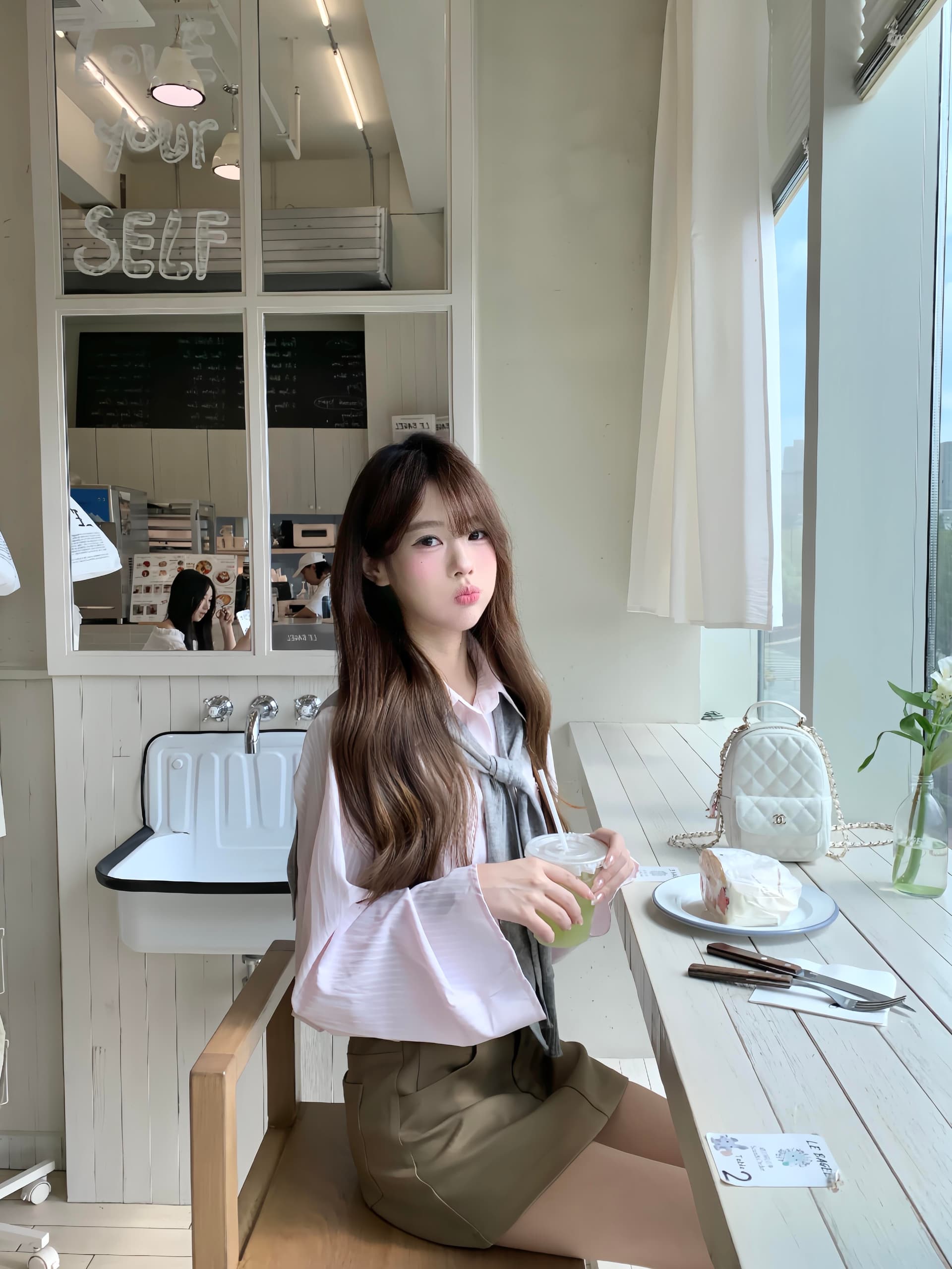 오리지널 나팔 소매 한 부서 스트라이프 여성 셔츠 루즈핏 슬림해 보이는 다용도 숄 핑크색 맨위 이미지 3