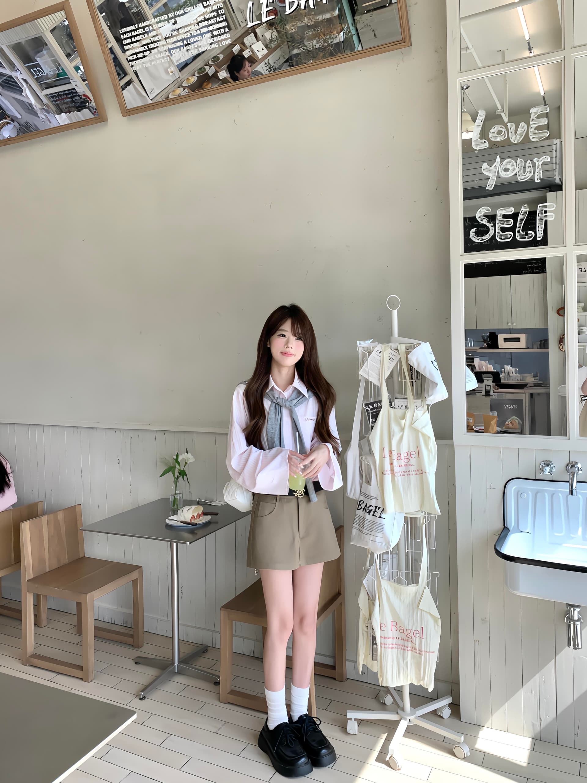 오리지널 나팔 소매 한 부서 스트라이프 여성 셔츠 루즈핏 슬림해 보이는 다용도 숄 핑크색 맨위 상세 이미지 1