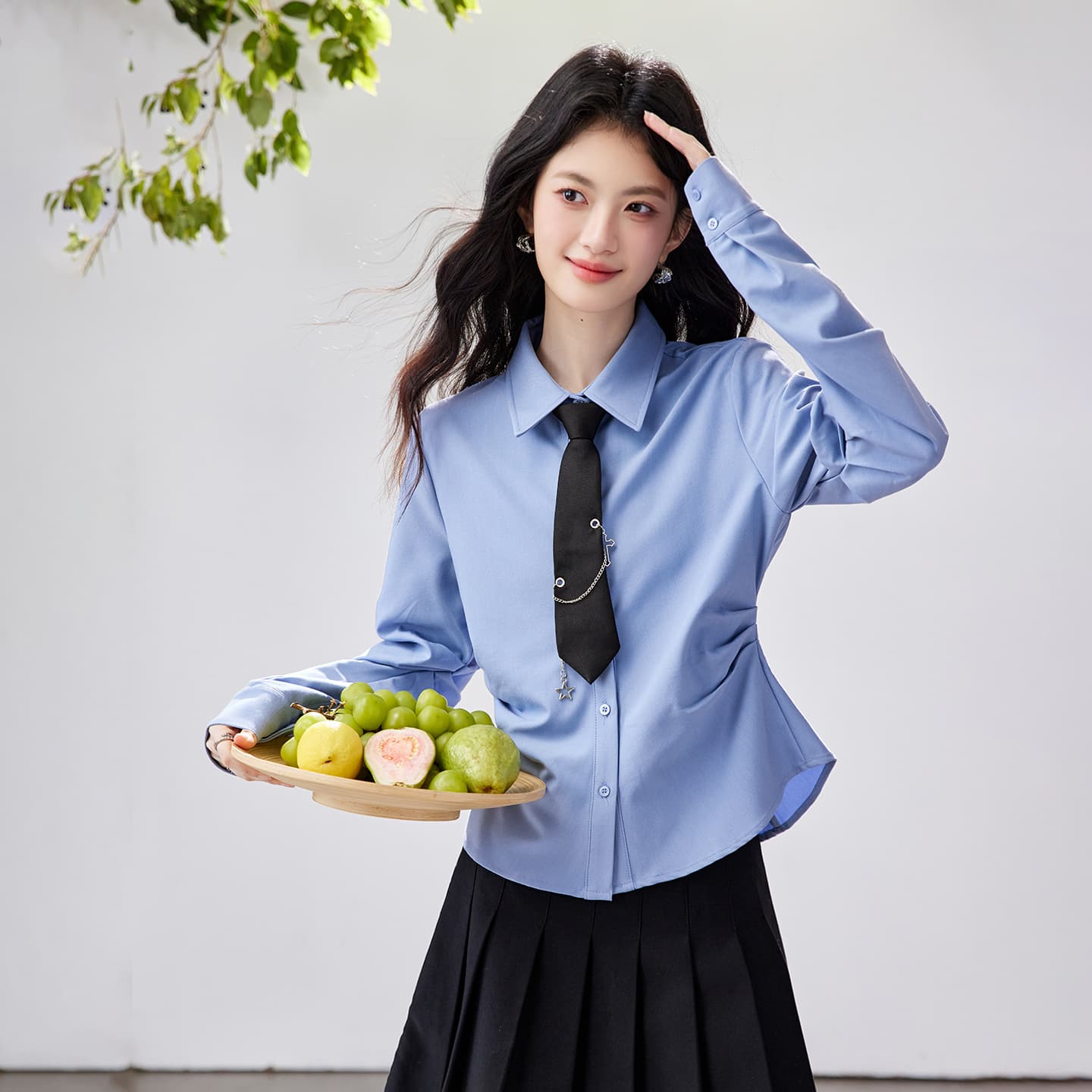 2026 가을 신제품 기타 버클 디자인 금사 벨벳 짧은 베스트 명문 여성 품격 코디 배색 연령 감소 조끼 외부 가져 가라. 이미지 4