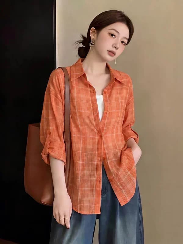도파민 호박 주황색 체크무늬 폴로 칼라 자외선 차단 여성 셔츠 여름 얇은 스타일 루즈핏 외부 가져 가라. 아마 셔츠 재킷 상세 이미지 2