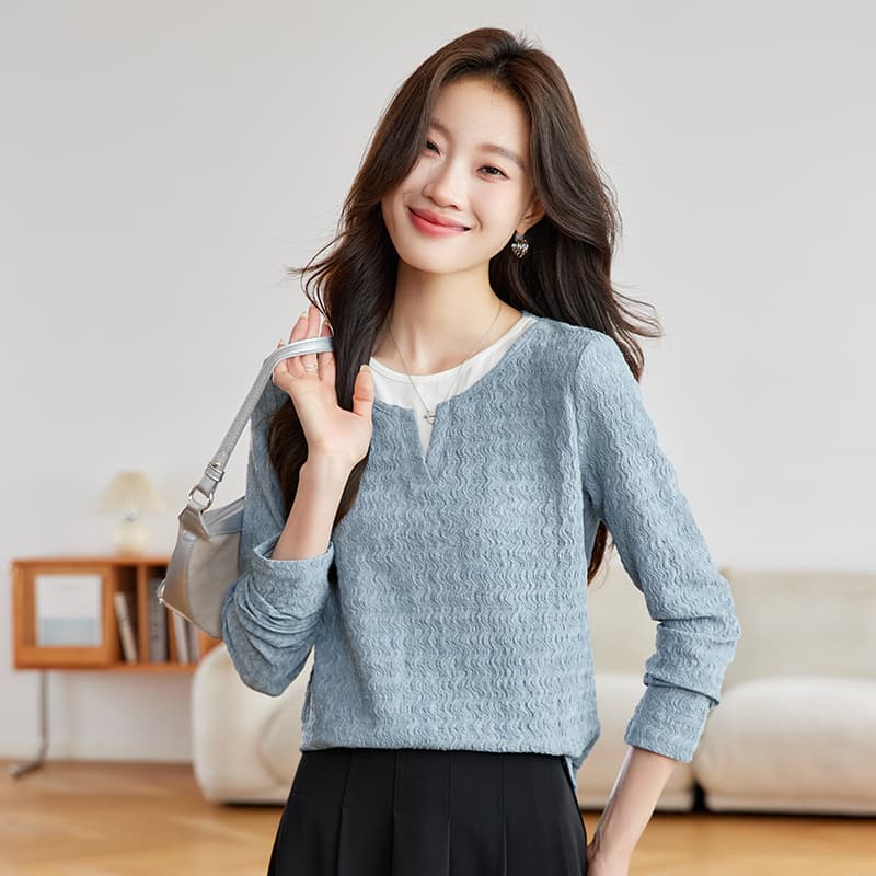 실사 질감 패치워크 긴팔 2026 가을 새로운 캐주얼 라운드 넥 배색 물결무늬 질감 맨위 티셔츠 이미지 4