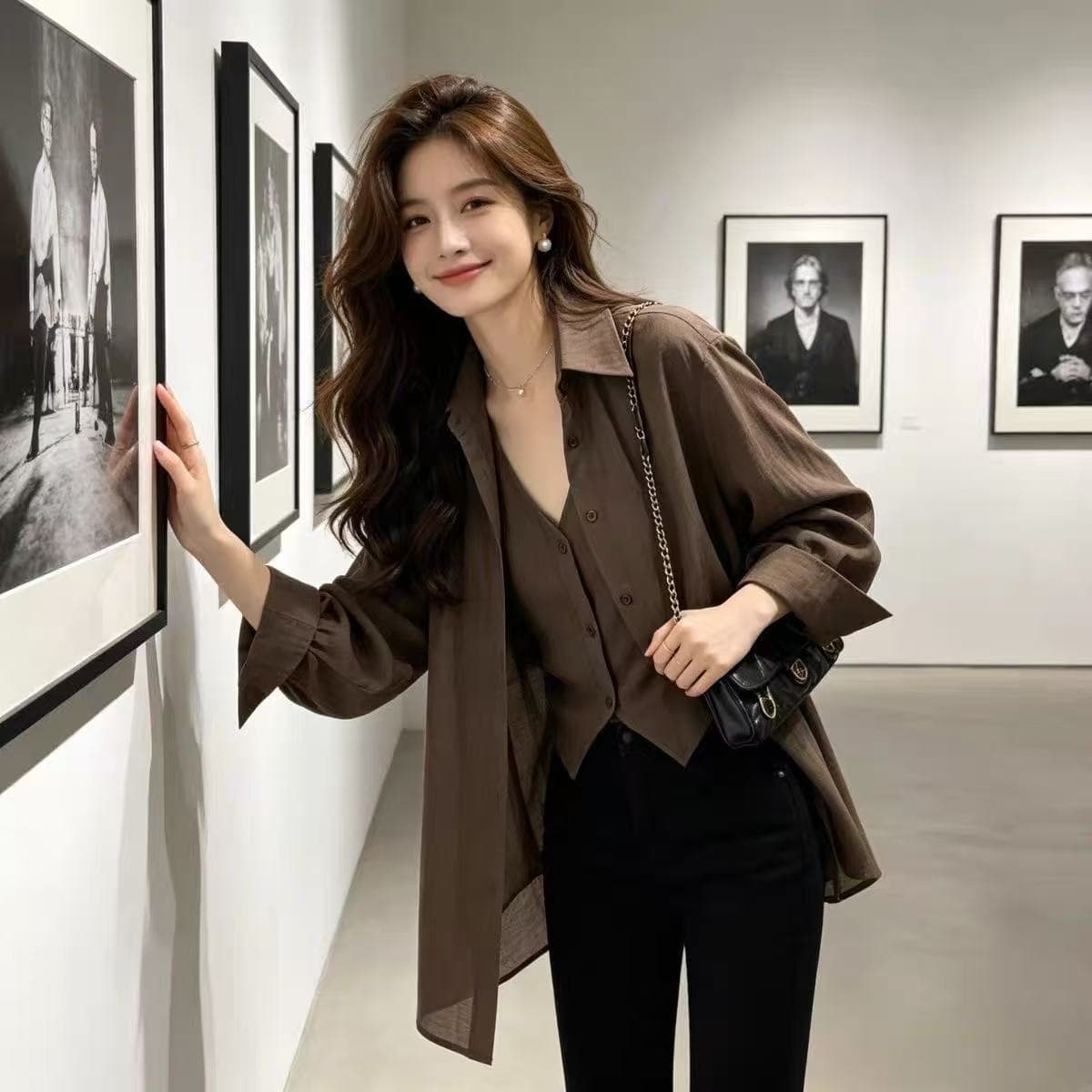 깊은 커피 색상 페이크 레이어드 디자인 센스 얇은 스타일 긴팔 여성 셔츠 여름 한 바람 레트로 표지 고기 에어컨 셔츠 이미지 2