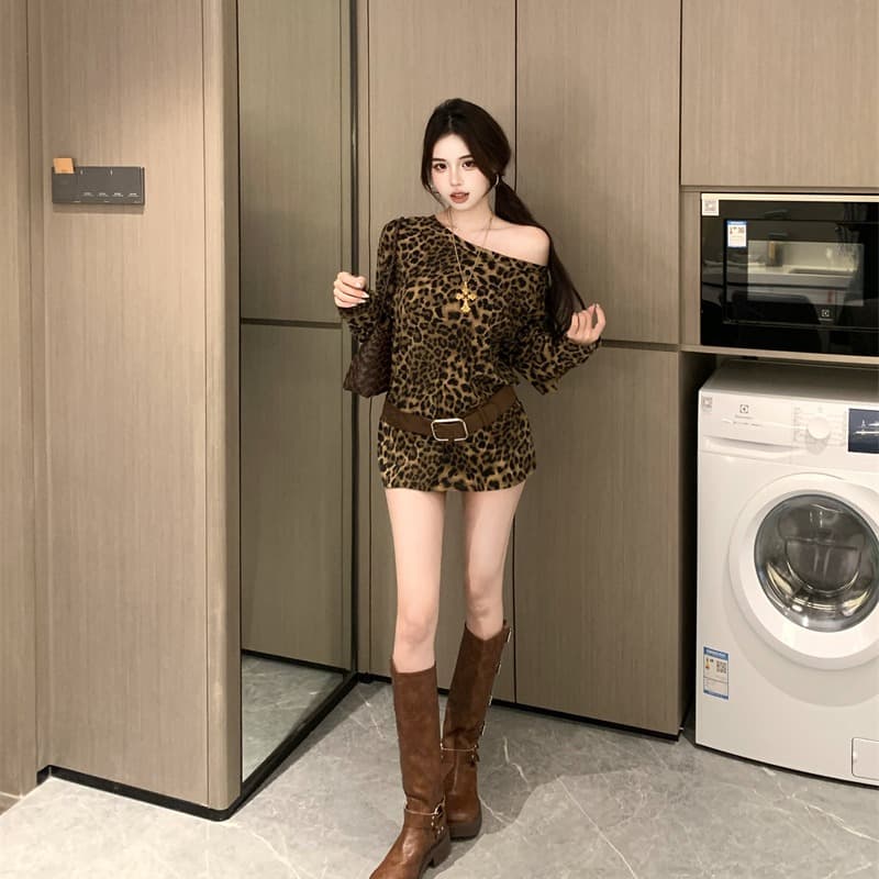 실사 정가 아메리칸 ins 레트로 핫걸 디자인 레오파드 무늬 오프숄더 티셔츠 여성 패션 고유 한 슬림해 보이는 타이트 스커트 맨위 이미지 5