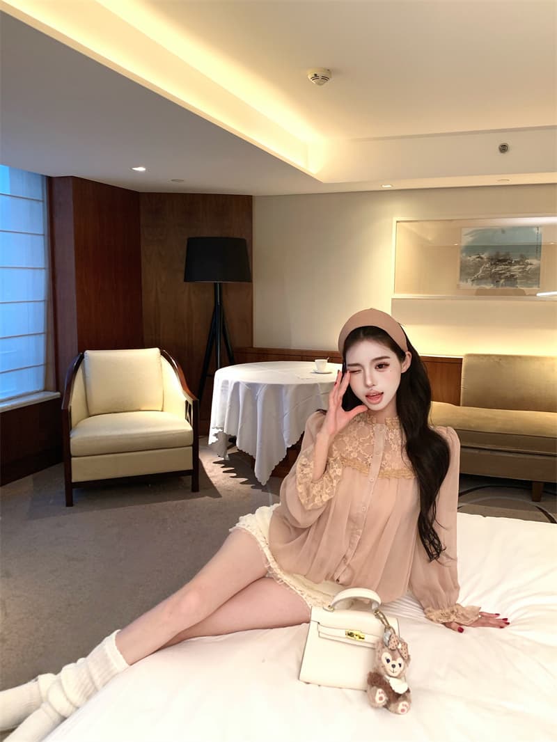실사 정가 프랑스식 디자인 센스 무거운 작업 레이스 조각 쉬폰 블라우스 작은 셔츠 루즈핏 슬림해 보이는 블라우스 이미지 3