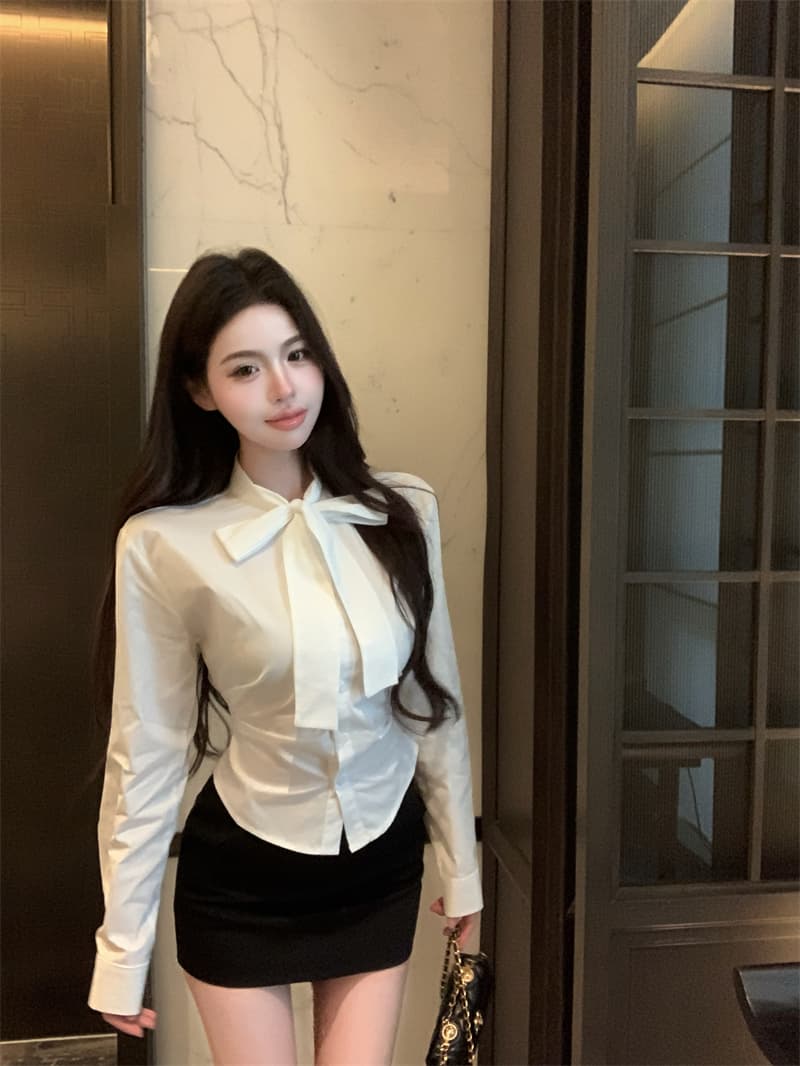 실사 정가 이른 가을 천 골드 나비 매듭 디자인 센스 허리 수축 셔츠 레트로 외국 가스 연령 감소 셔츠 몸매 가꾸기 맨위 이미지 3