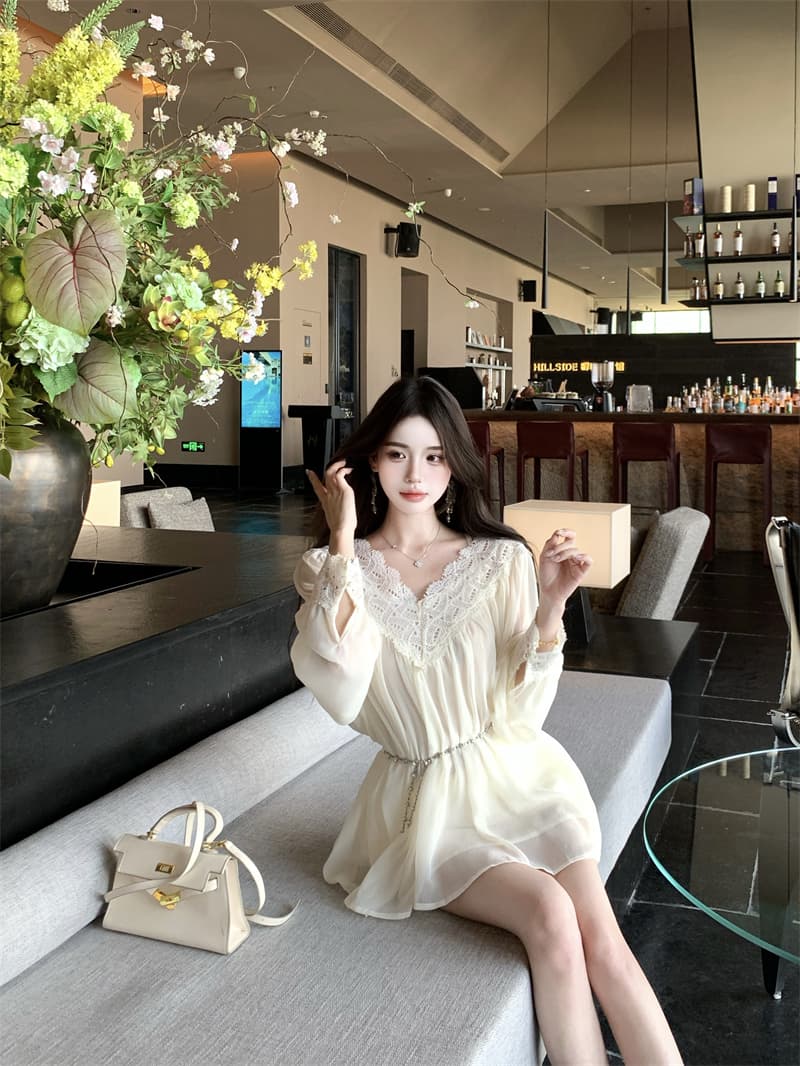 실사 정가 프랑스식 레이스 패치워크 V넥 고급 센스 몸매 가꾸기 슬림해 보이는 표지 엉덩이 치마 슬립 투피스 세트 경기 허리 사슬 상세 이미지 2