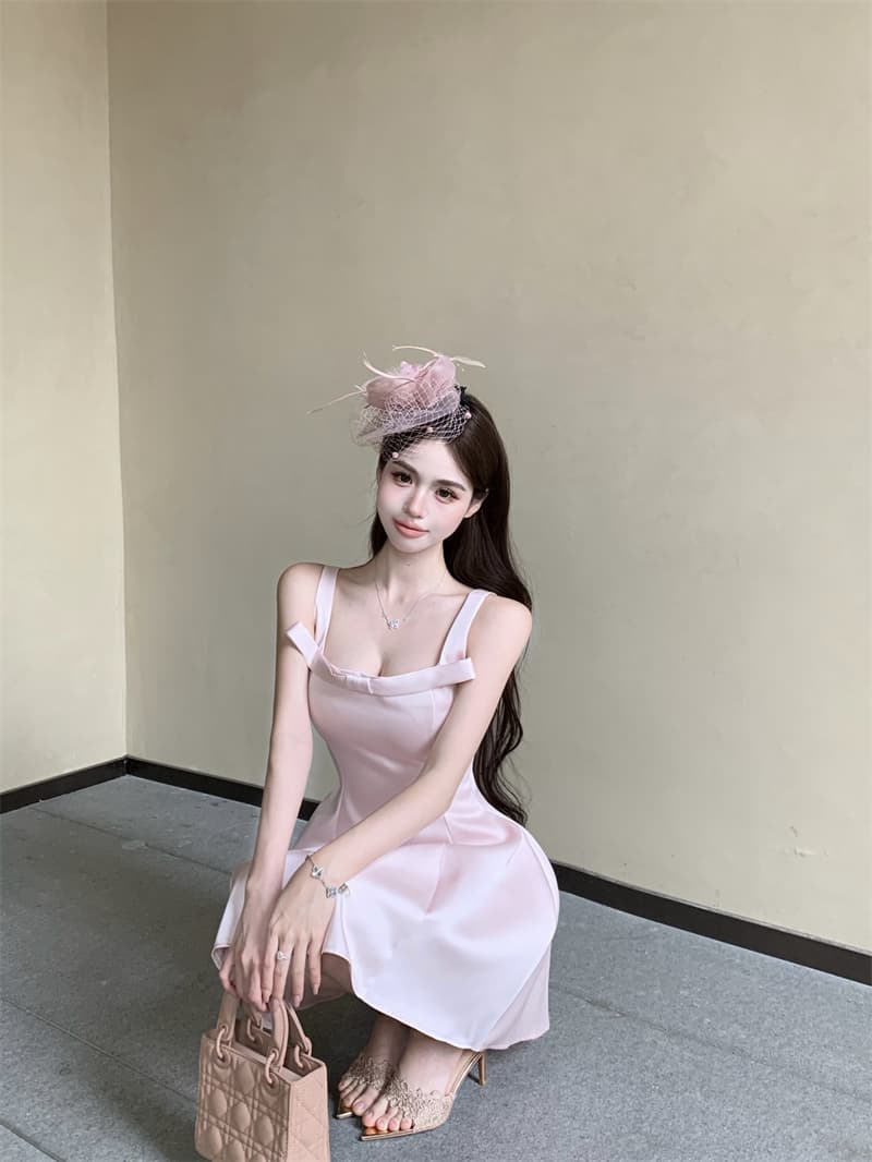 실사 정가 핑크색 새틴 허리 수축 슬립 드레스 Chic 예복 치마 명문 여성 바람 천 골드 센스 미니 스커트 이미지 3
