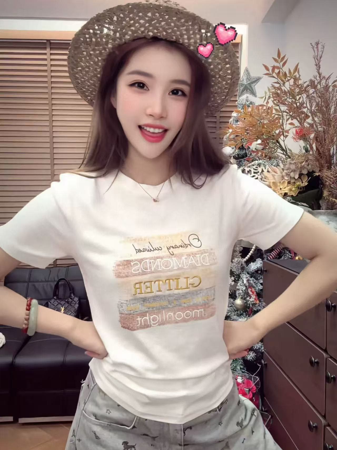 2026 여름 새로운 패션 미니멀리즘 캐주얼 라운드 넥 루즈핏 슬림해 보이는 다용도 알파벳 프린트 반팔 니트 맨위 이미지 2