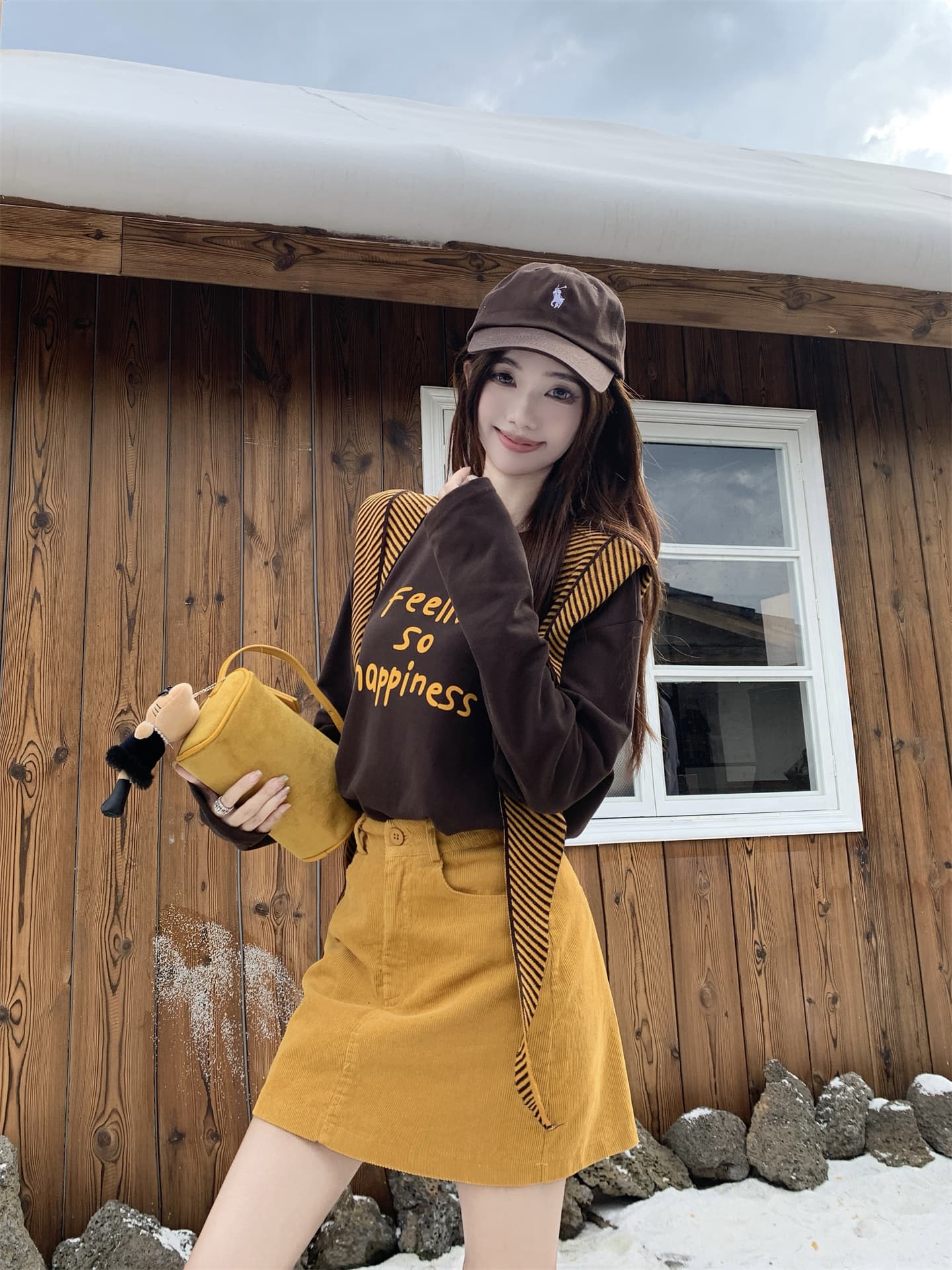 실사 새로운 패션 다용도 라운드 넥 긴팔 티셔츠 루즈핏 슬림해 보이는 숄 알파벳 프린트 이미지 2