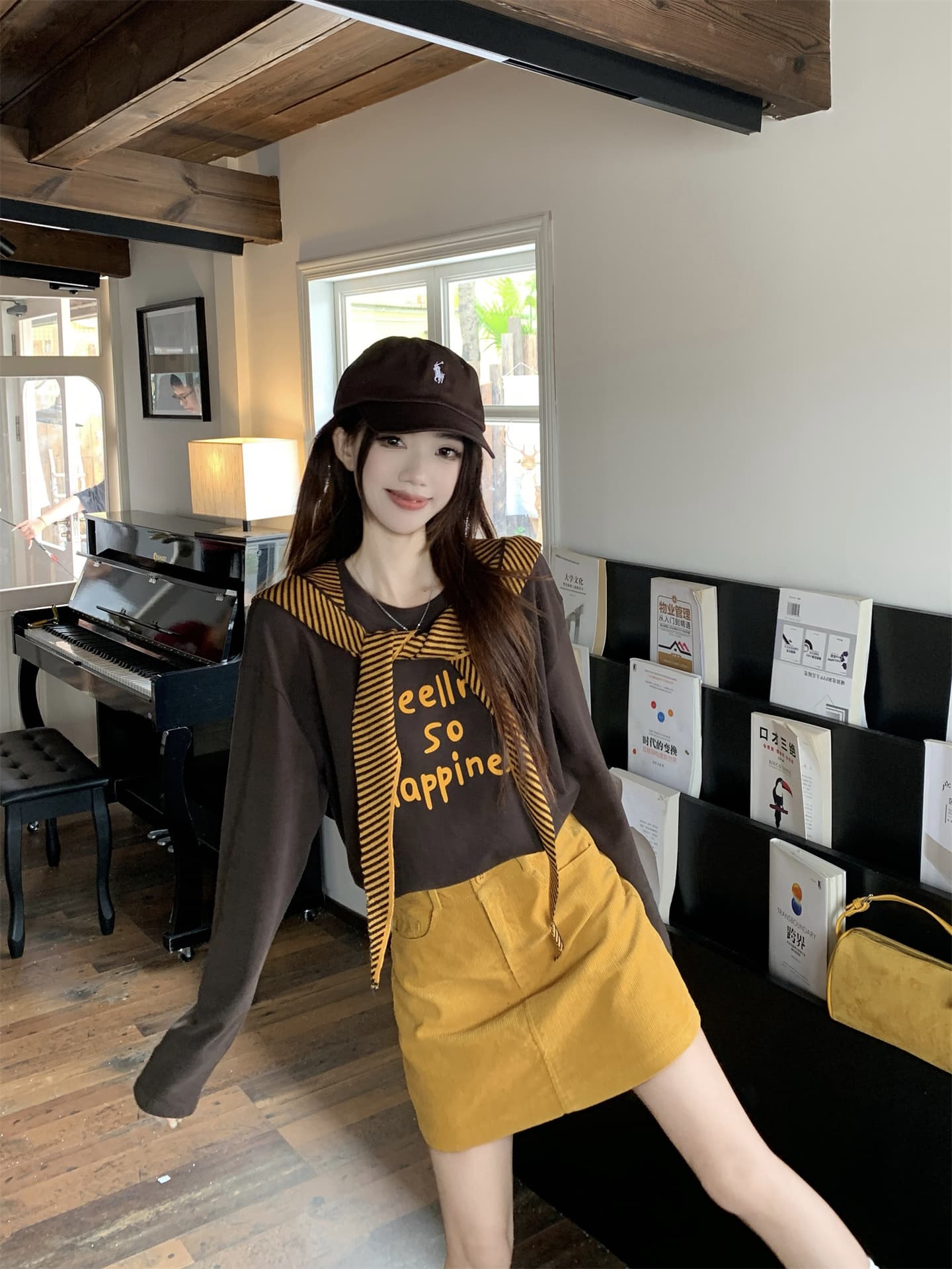 실사 새로운 패션 다용도 라운드 넥 긴팔 티셔츠 루즈핏 슬림해 보이는 숄 알파벳 프린트 상세 이미지 18