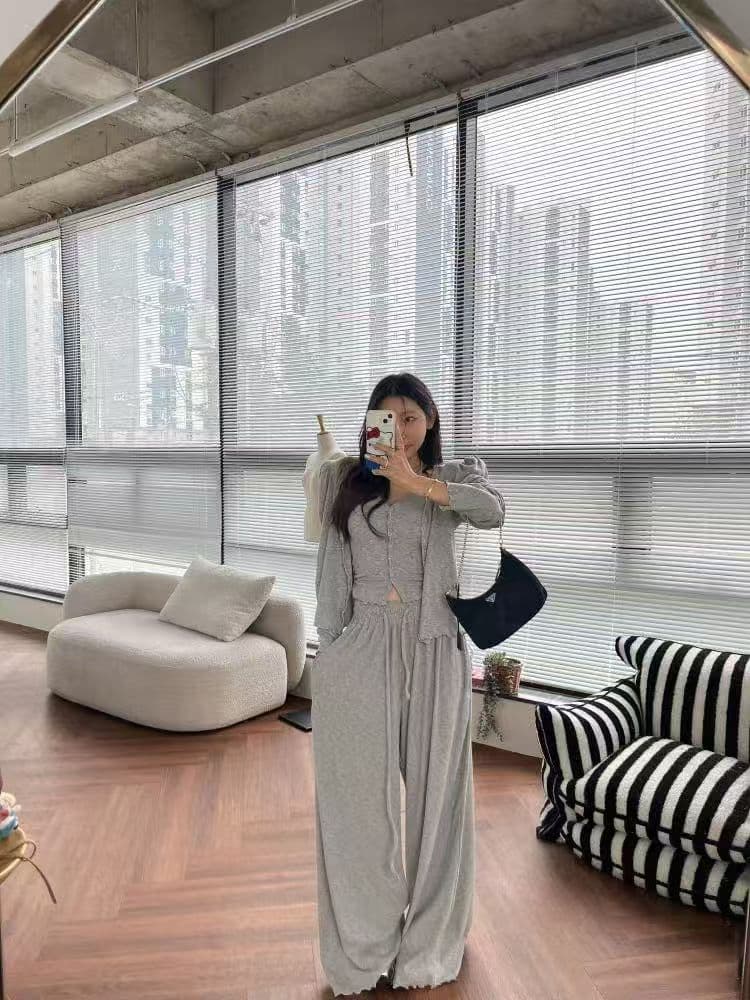 재고 있음 한국 동대문 ins 보 주님 26 봄 품격 어깨 패드 단색 달콤함 슬립 오픈 가디건 캐주얼 바지 3 세트 상세 이미지 5