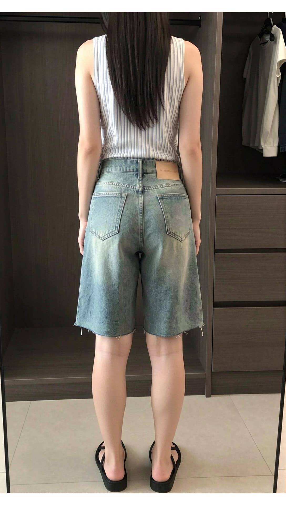 작은 키 여름 레트로 워싱 스트레이트 하이웨이스트 찢어진 부분 데님 반바지 여성 노스탤지어 블루 5 점 넓은 다리 중 반바지 상세 이미지 14
