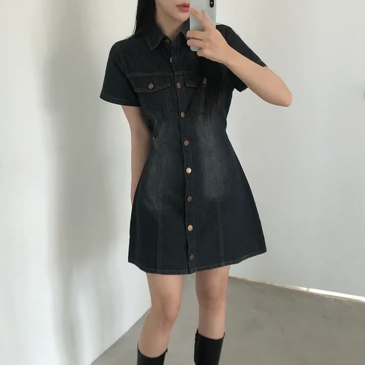 chic 패션 수리 슬림해 보이는 싱글 줄 버튼 워시 물 데님 드레스 이미지 2
