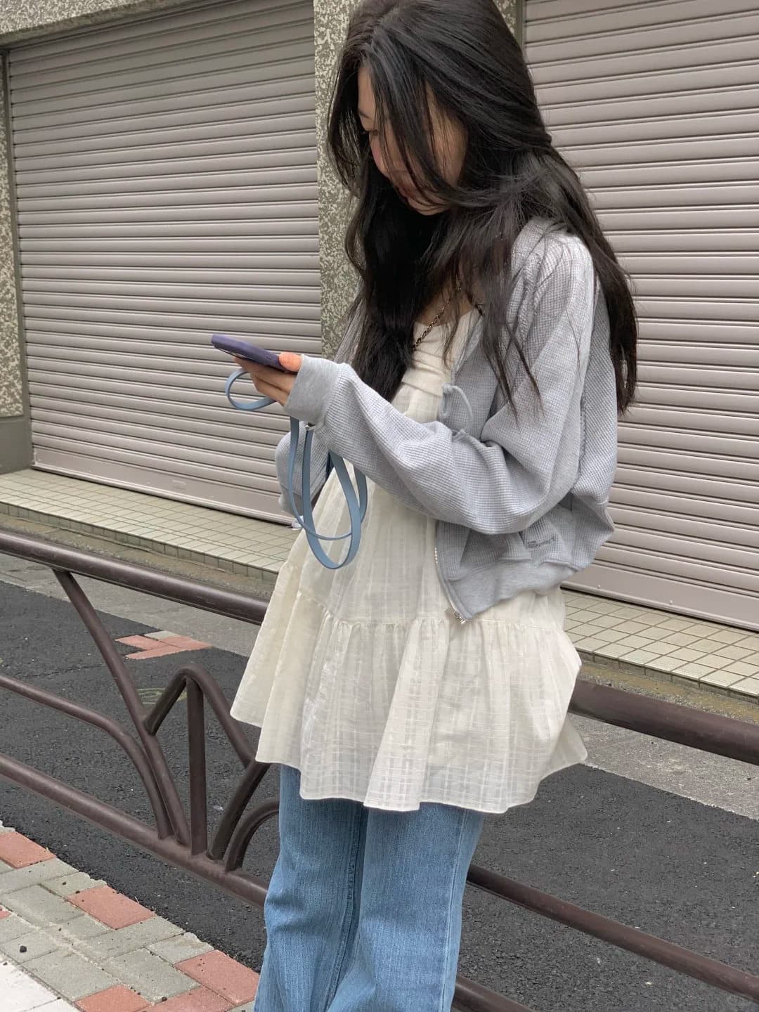 있음 선적 chic 여름 단색 품격 슬림해 보이는 다용도 레이스 슬립 드레스 상세 이미지 7