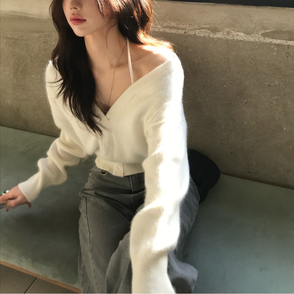 chic 한국 작은 대중 디자인 센스 미니멀리즘 V넥 빛 요리 한 다용도 행침 목 둘 착용 오프숄더 니트 스웨터 여성 이미지 2