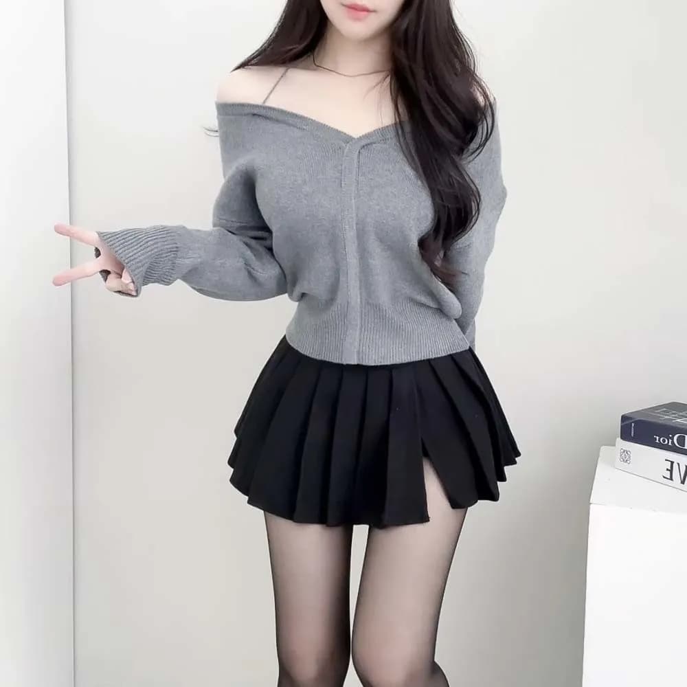 chic 한국 작은 대중 디자인 센스 미니멀리즘 V넥 빛 요리 한 다용도 행침 목 둘 착용 오프숄더 니트 스웨터 여성 이미지 2