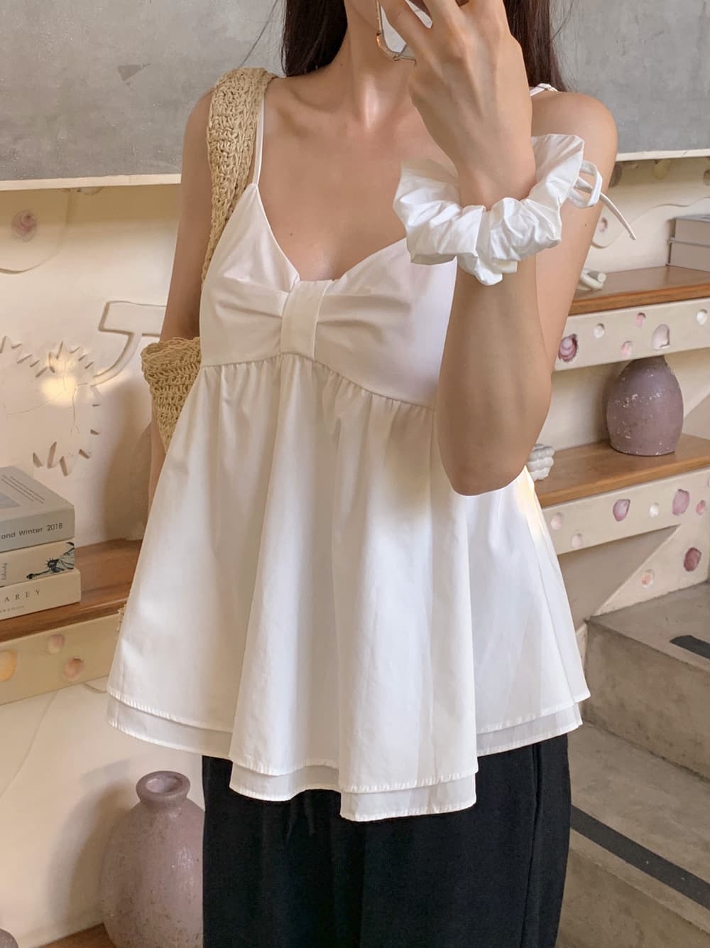 한 부서 ins V넥 캐미솔 여름 외출용 대 몸매 가꾸기 슬림해 보이는 민소매 인형 셔츠 퍼프 맨위 상세 이미지 4