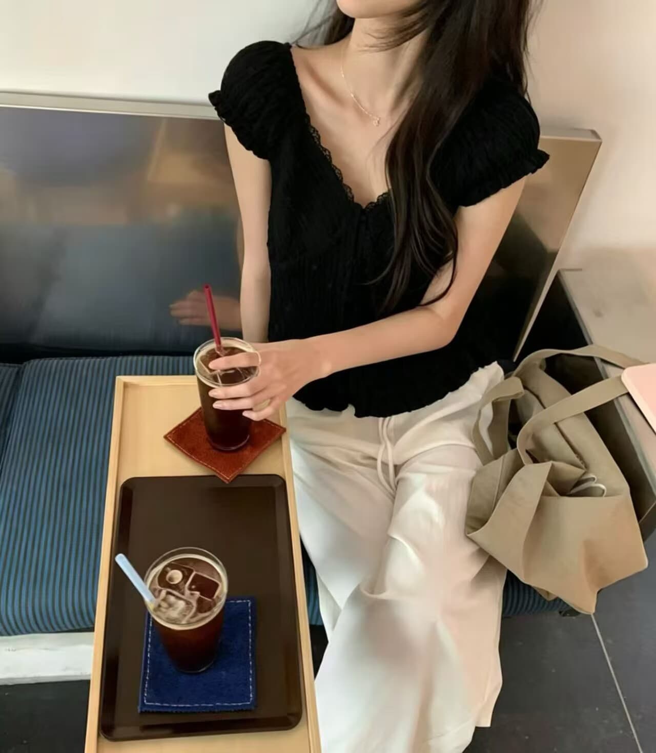 있음 선적 한국 동대문 레이스 측면 V넥 부서 버클 요정 요정 주름 자수 조금 몸매 가꾸기 반팔 셔츠 상세 이미지 21