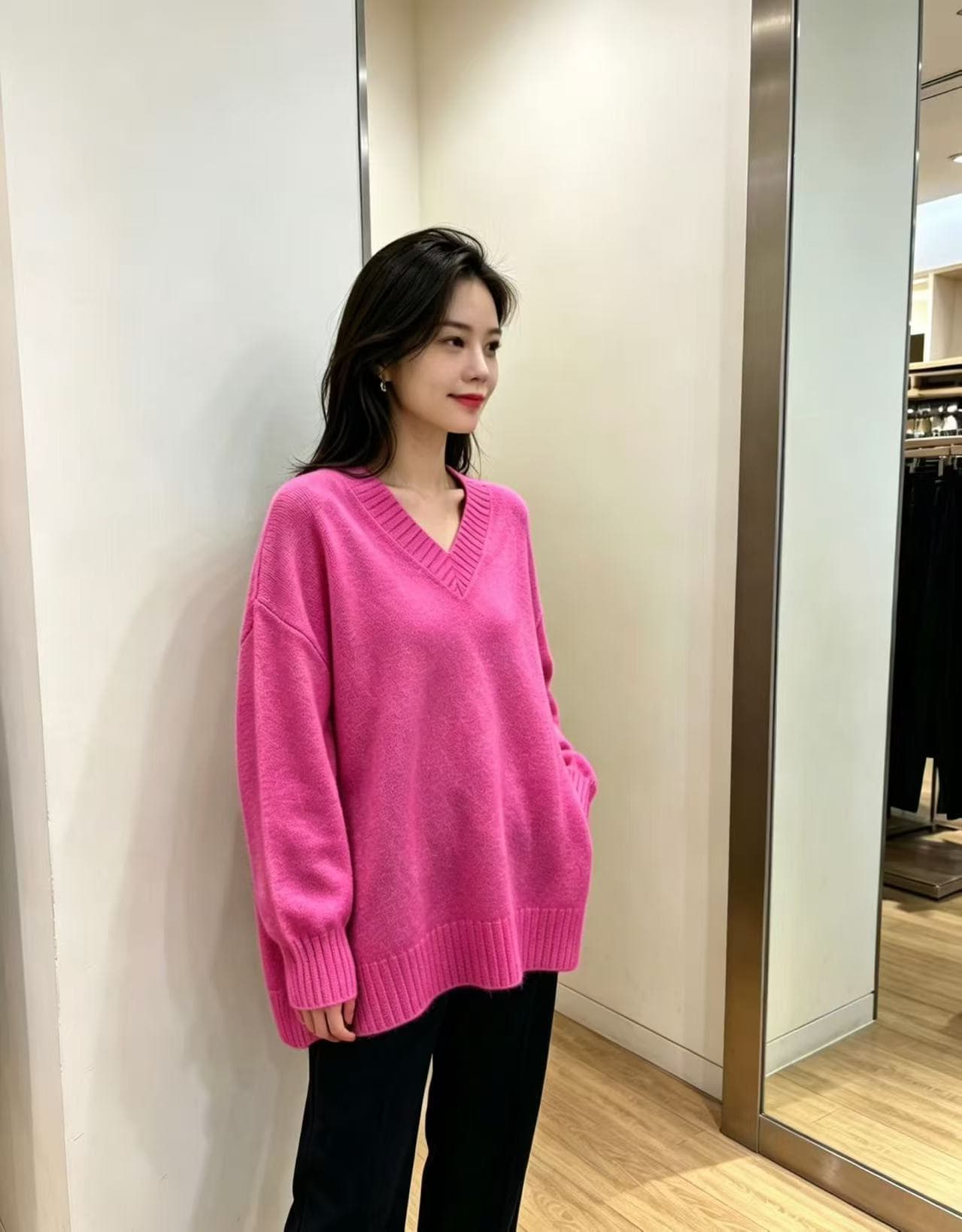 26 년 새로운 국경 간 V넥 풀오버 스웨터 여자 가을 겨울 카디건 고급 센스 루즈핏 10 가지 색상 니트 스웨터 맨위 상세 이미지 5